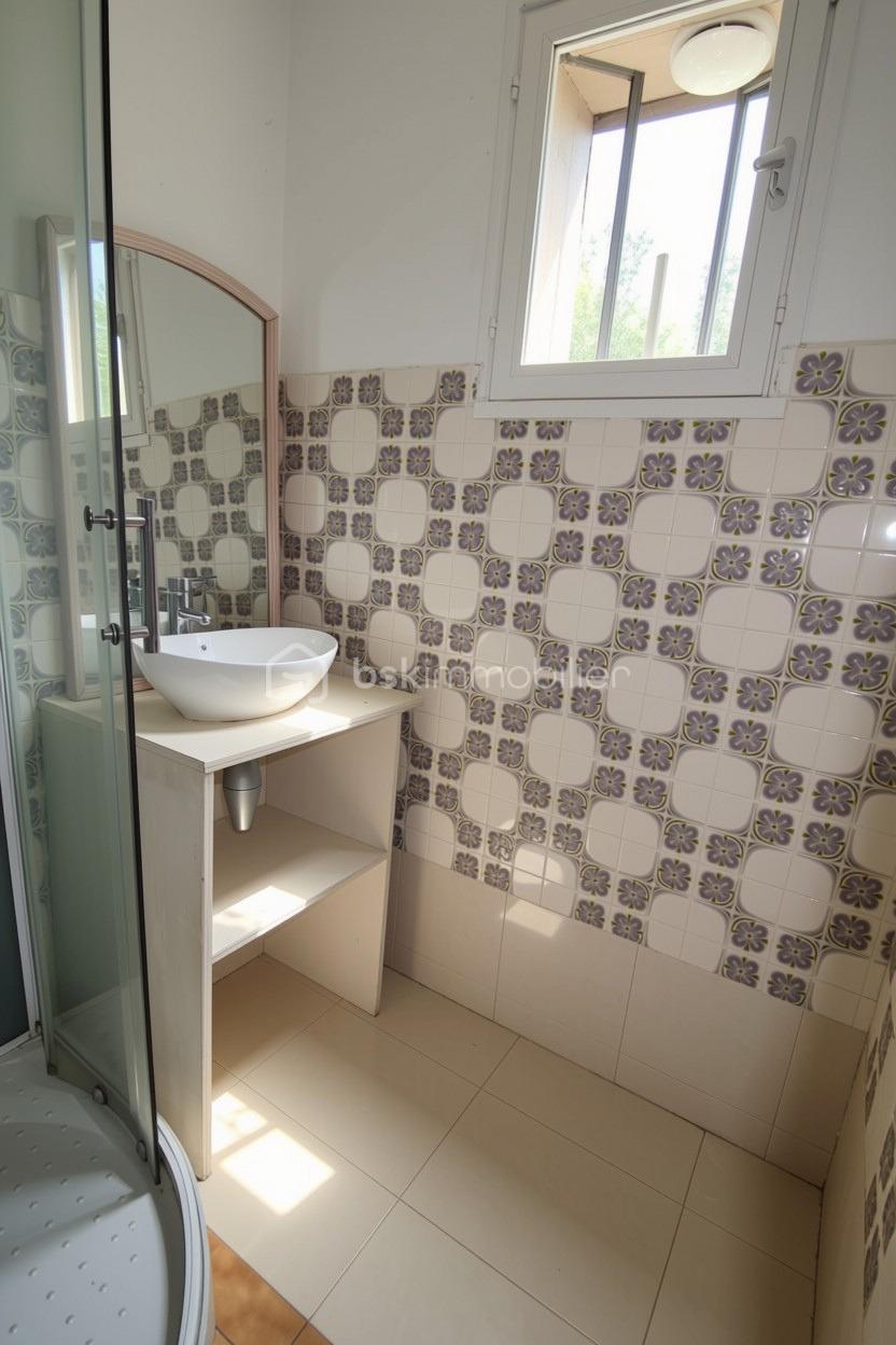 Untitled design (1).PNG
