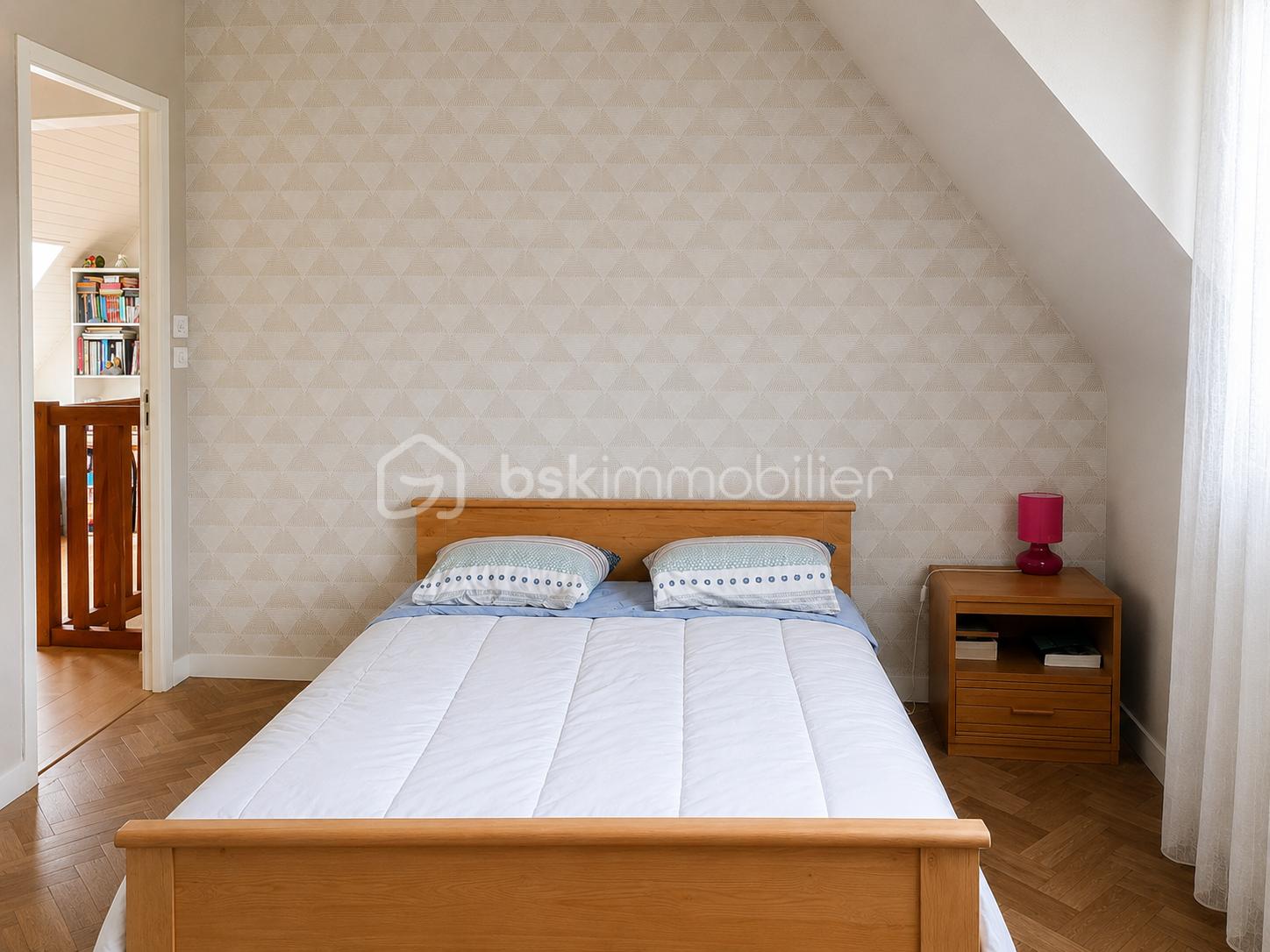 11.01 - chambre beige.png