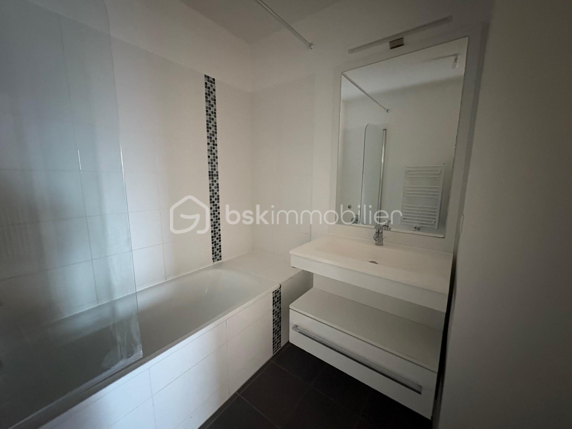 Appartement de 58 m² - thumbnail_IMG_6348.jpg