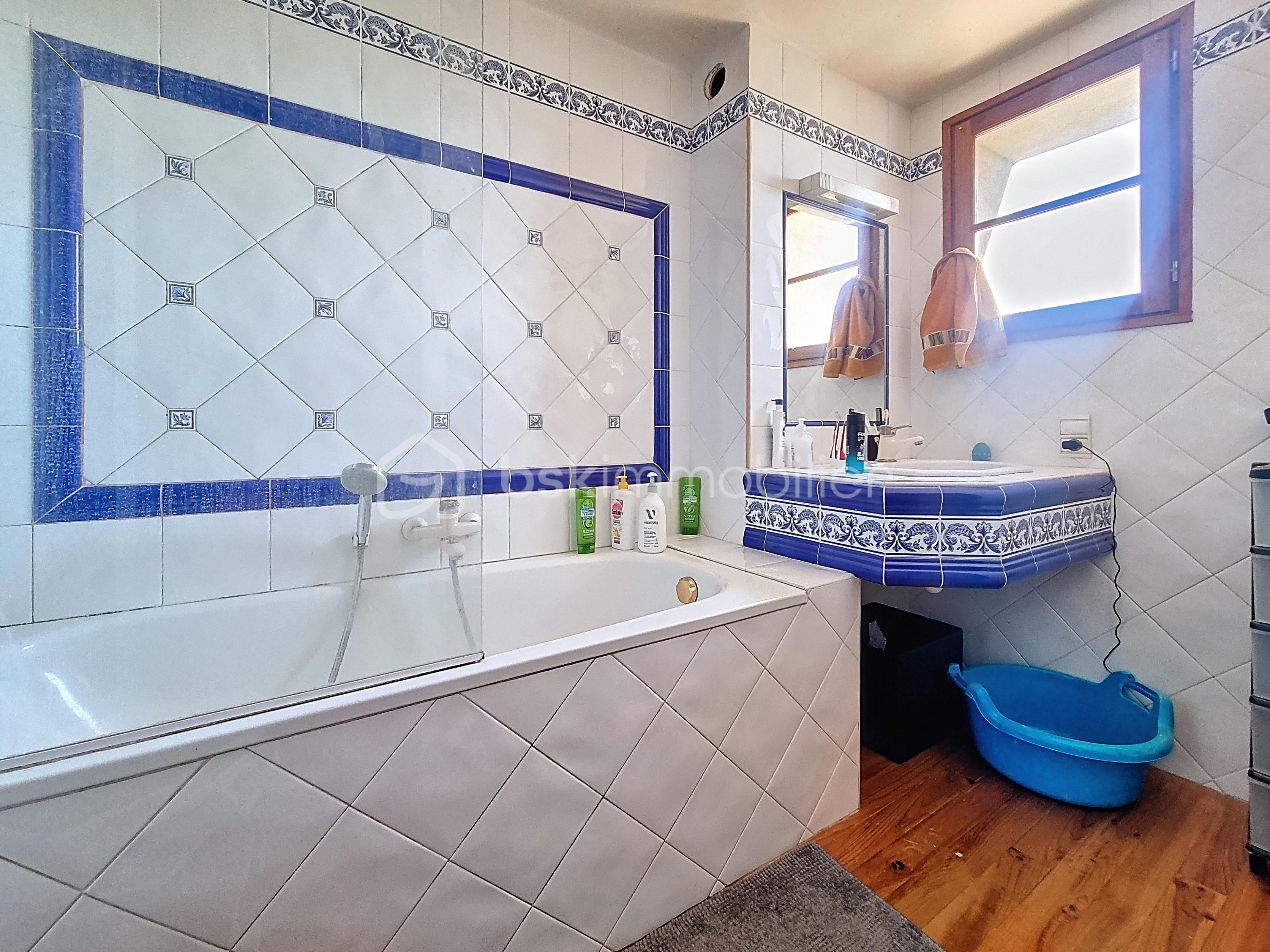 Corps de ferme de 220 m² - ecurie-yabas_00007.jpg