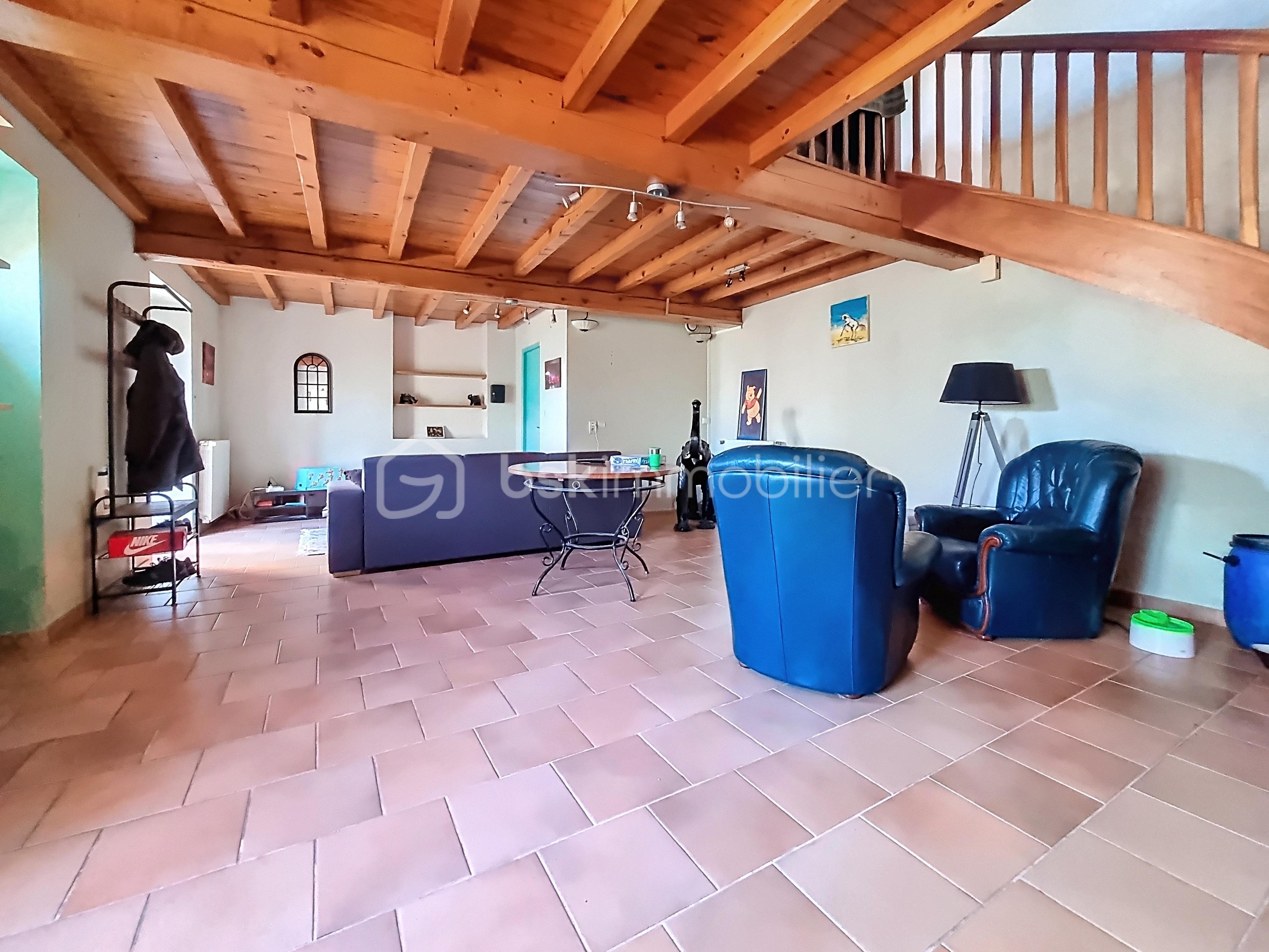 Corps de ferme de 220 m² - ecurie-yabas_00004.jpg