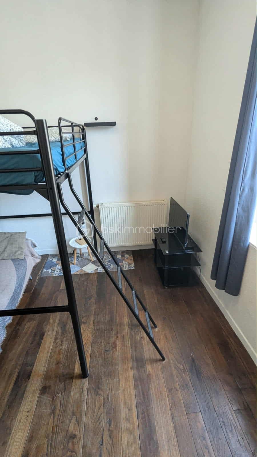 Appartement de 18 m² - att.8Ck2Ay-EF7MGWHj7ZHFQrB-2yHn0Ni-3PTPH4UZd528.JPG