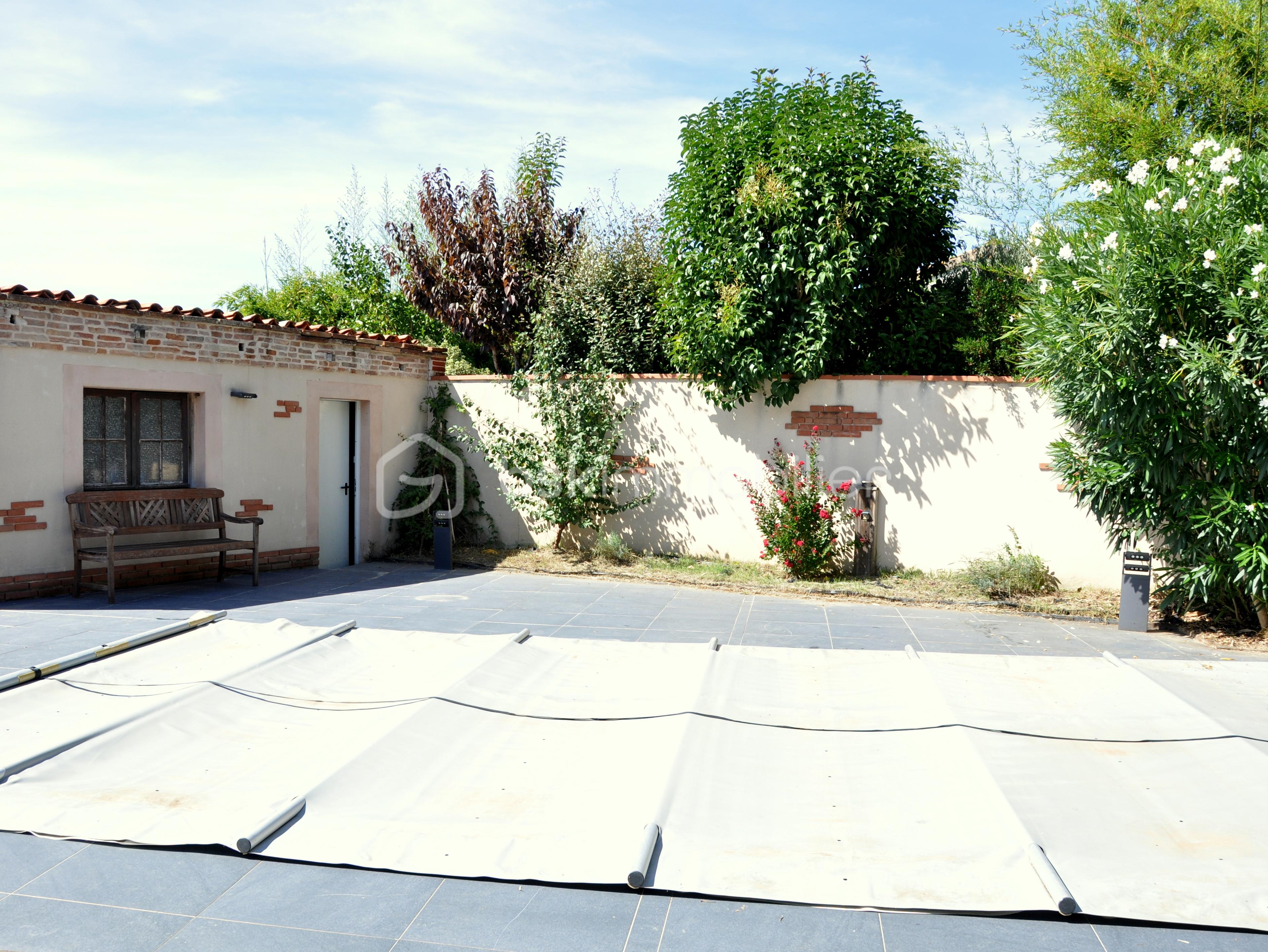 Bergerie de 200 m² - piscine.jpg