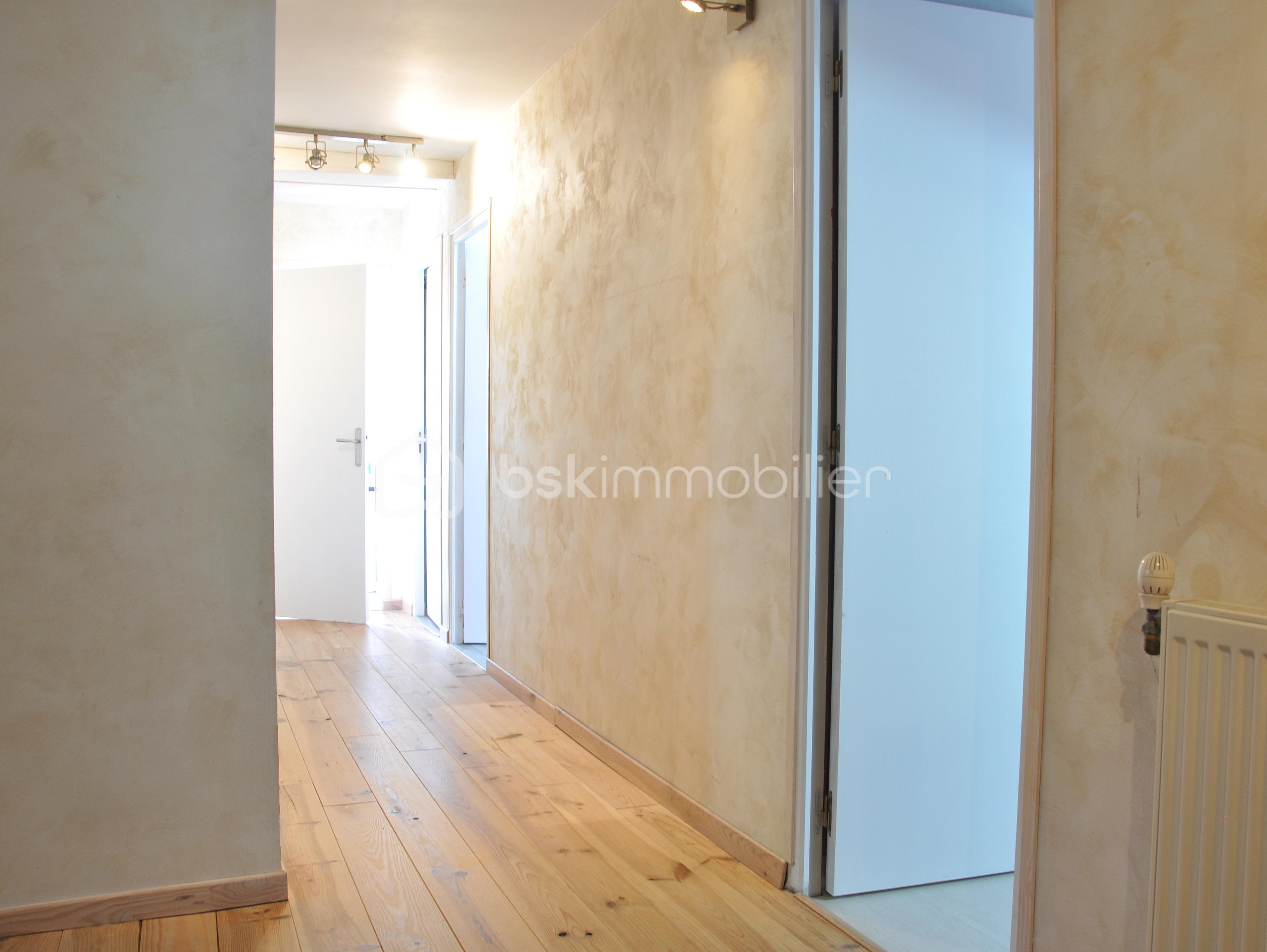 Bergerie de 200 m² - couloir.jpg