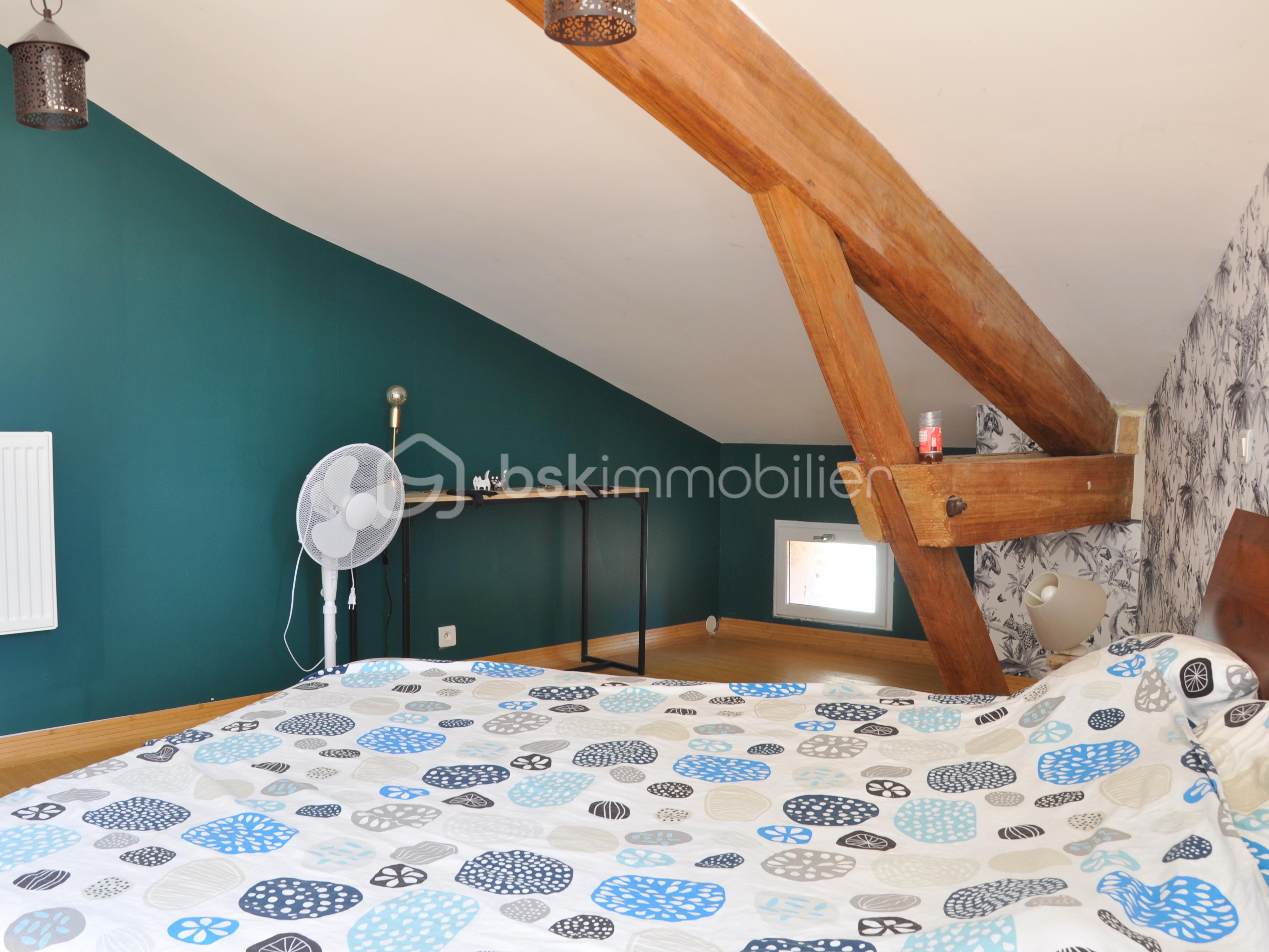 Bergerie de 200 m² - chambre.jpg