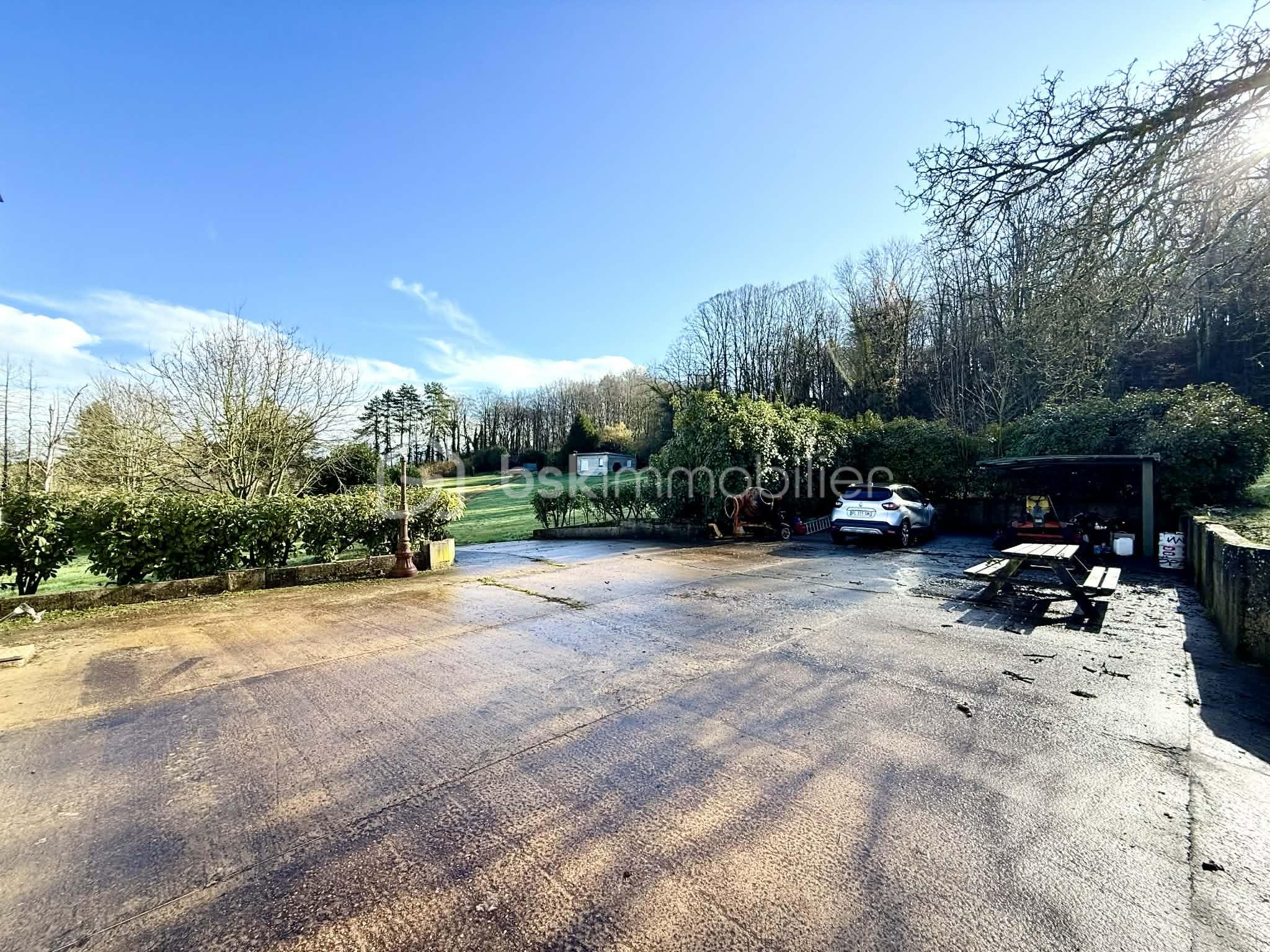 Maison de 195 m² - 3b2d6fee-8a3c-4b43-b15a-65afbd75934f.jpg