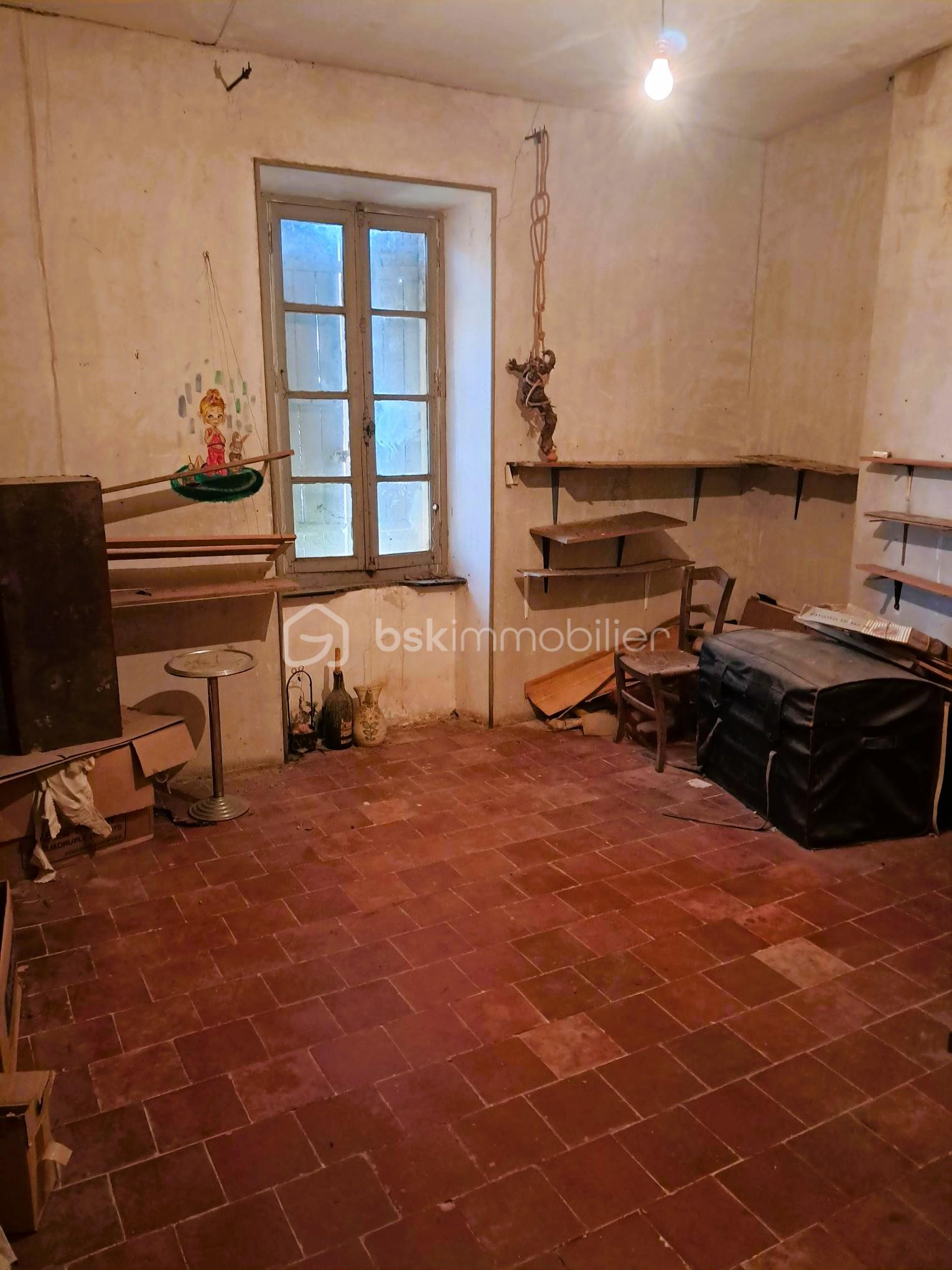 Demeure de 306 m² - 34 - grenier.jpg
