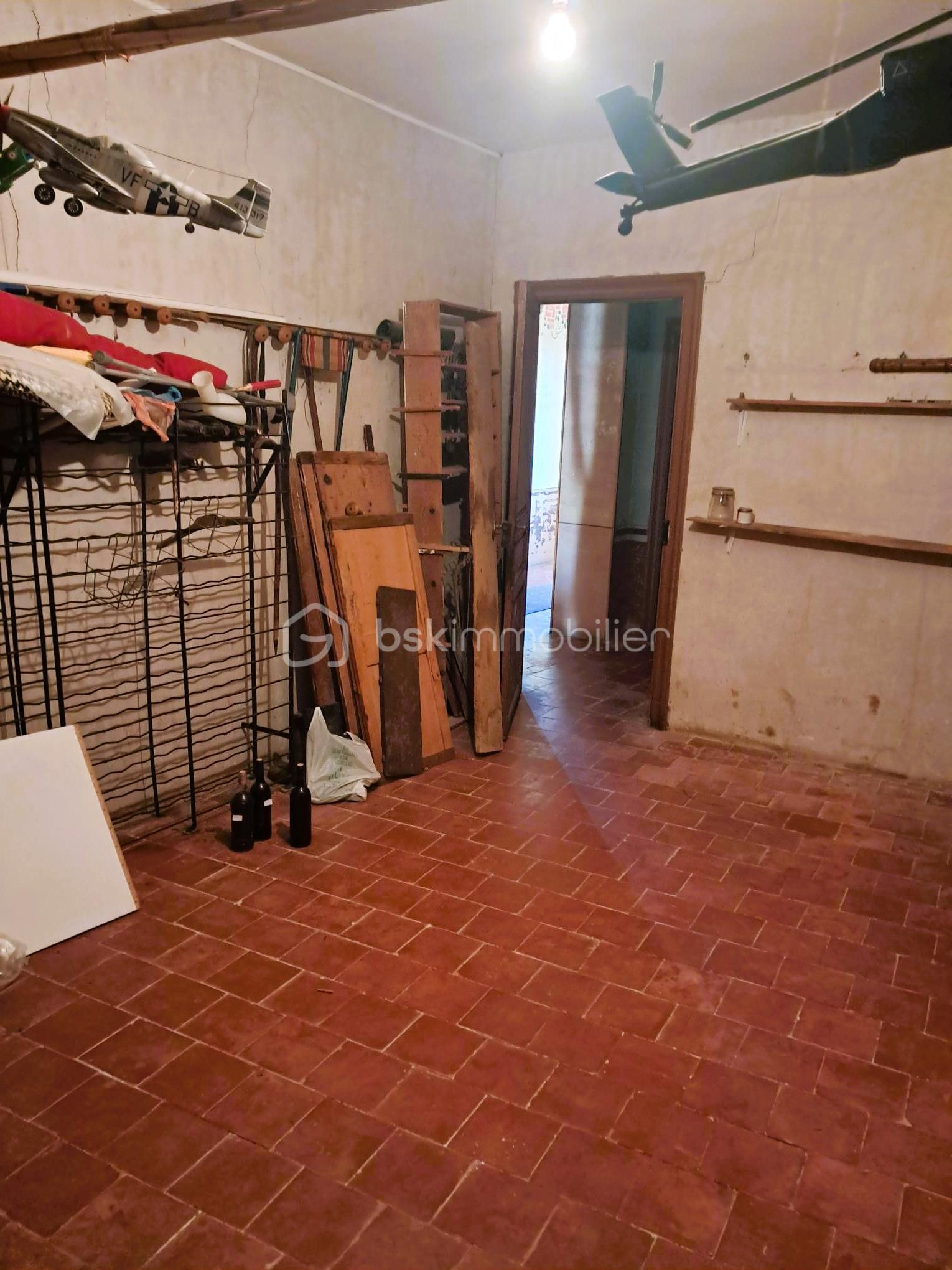 Demeure de 306 m² - 33 - grenier.jpg