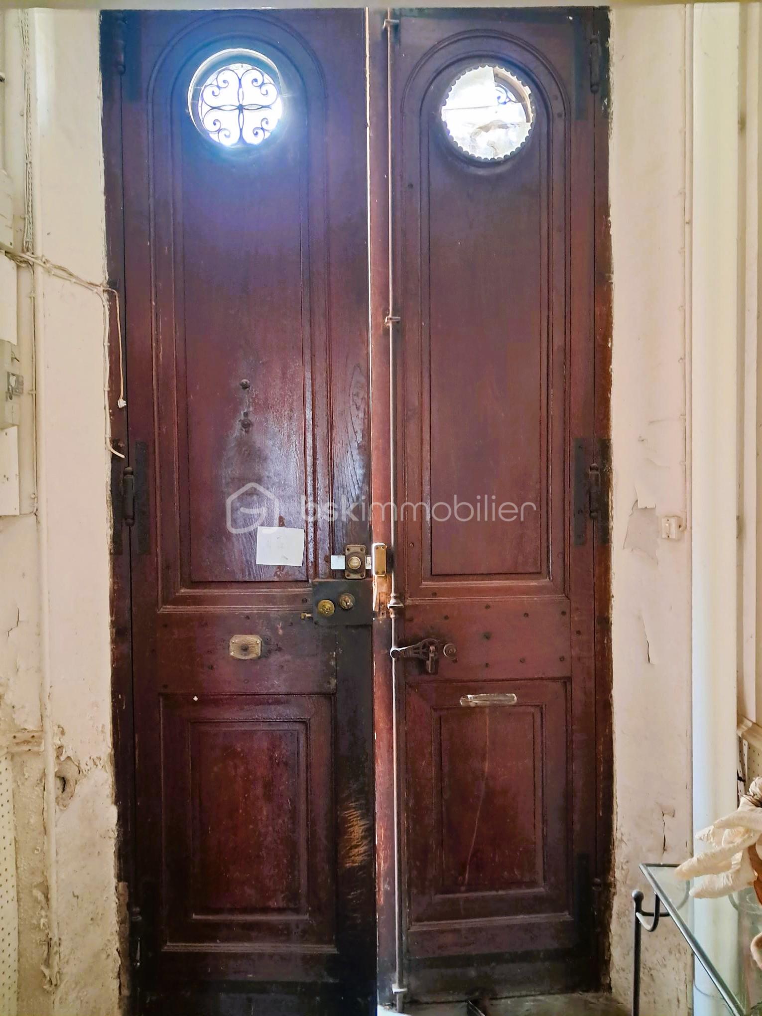 Demeure de 306 m² - 17bis - entrée.jpg