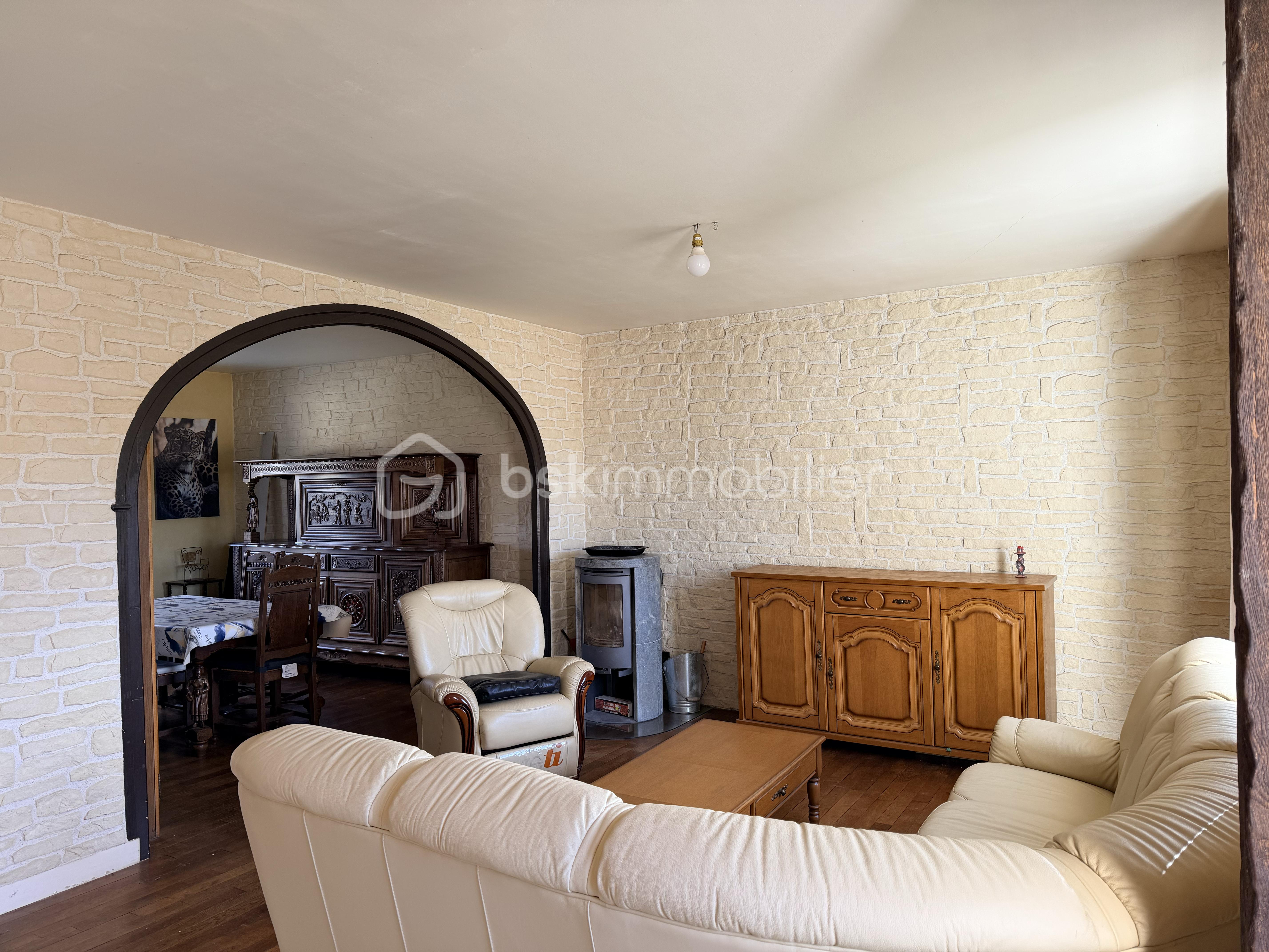 Maison ancienne de 155 m² - tempImagecIwOIh.png