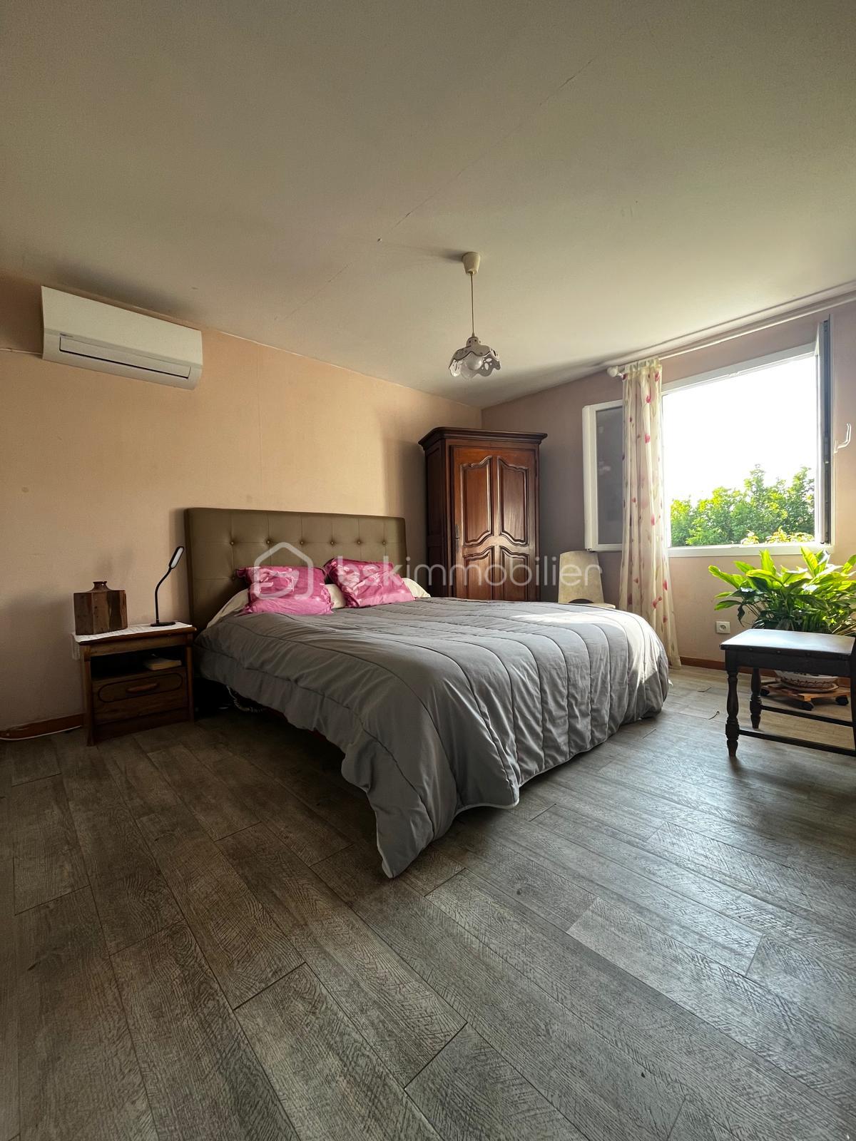 Maison de 100 m² - PHOTO-2025-10-14-12-59-45 4.jpg