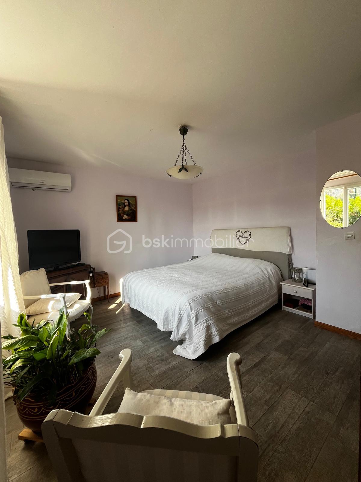 Maison de 100 m² - PHOTO-2025-10-14-12-59-45 7.jpg