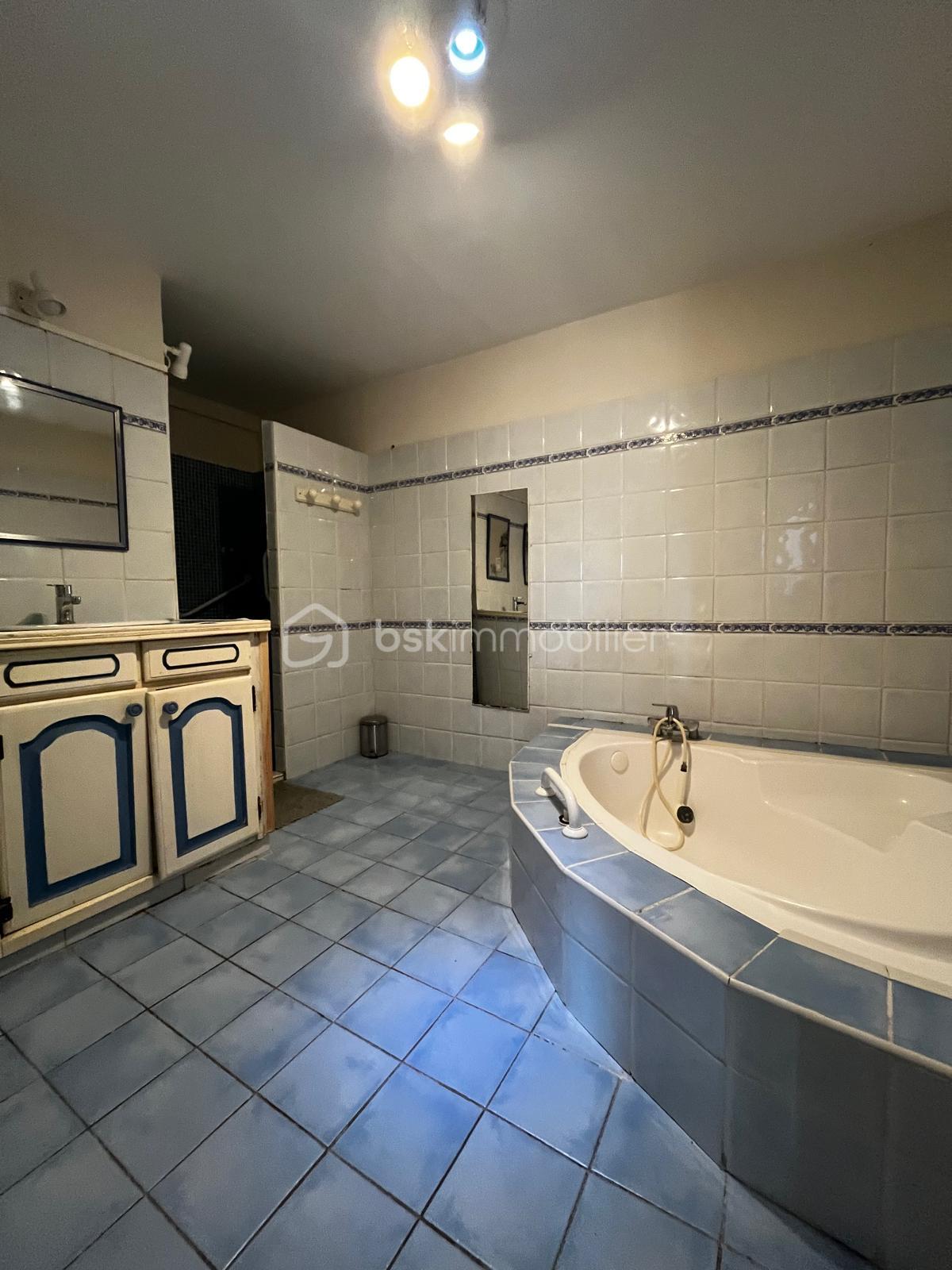 Maison de 100 m² - PHOTO-2025-10-14-12-59-45 12.jpg