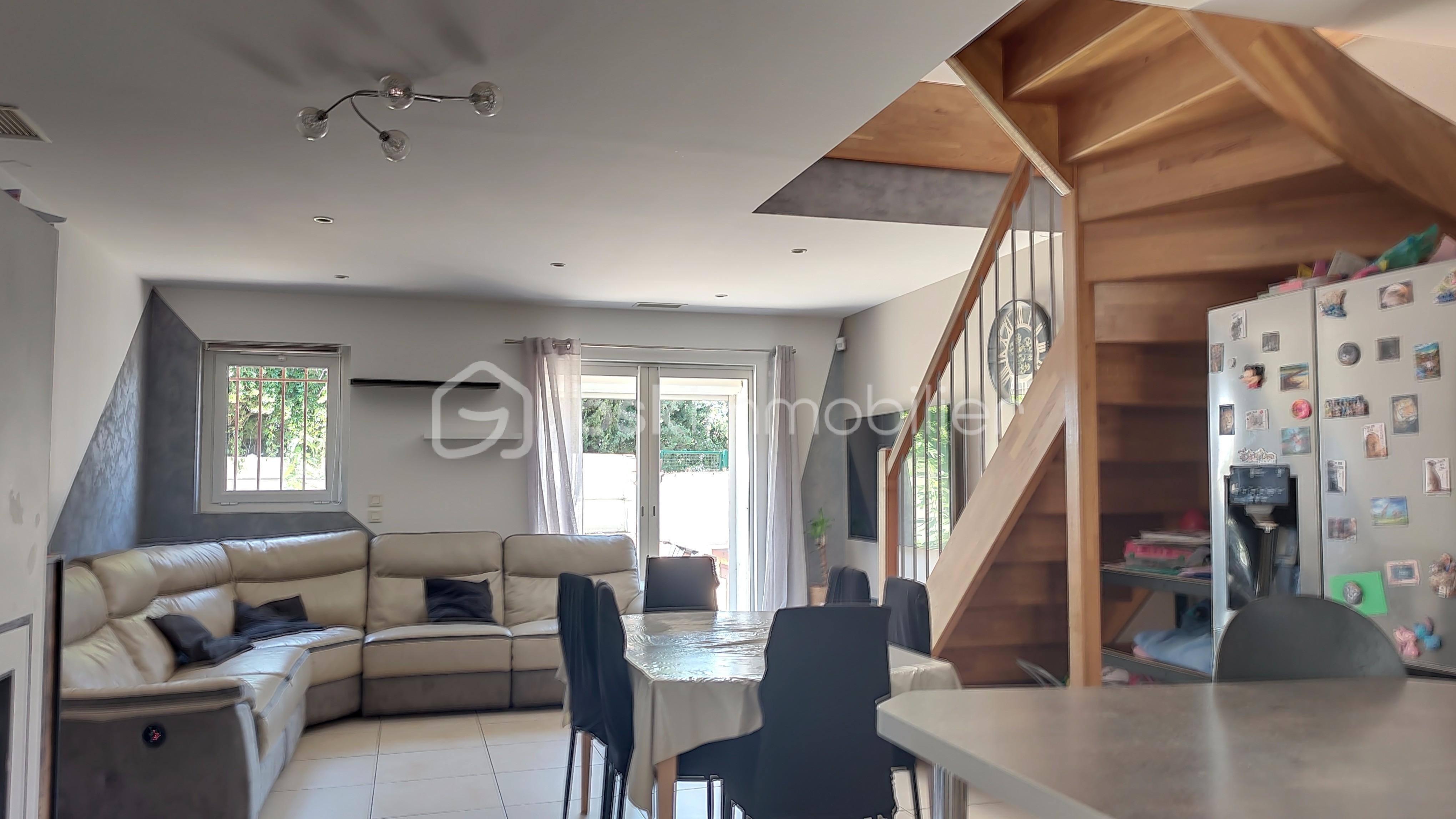 Maison de 101 m² - B21ACB09-4C7C-C8A2-0155-5B6DE4CE24E1.jpg