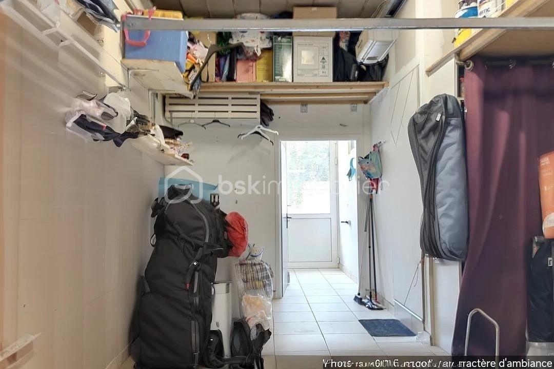 Maison de 101 m² - 6281E66B-87F5-567A-BBBE-3A7749A48E63.jpg
