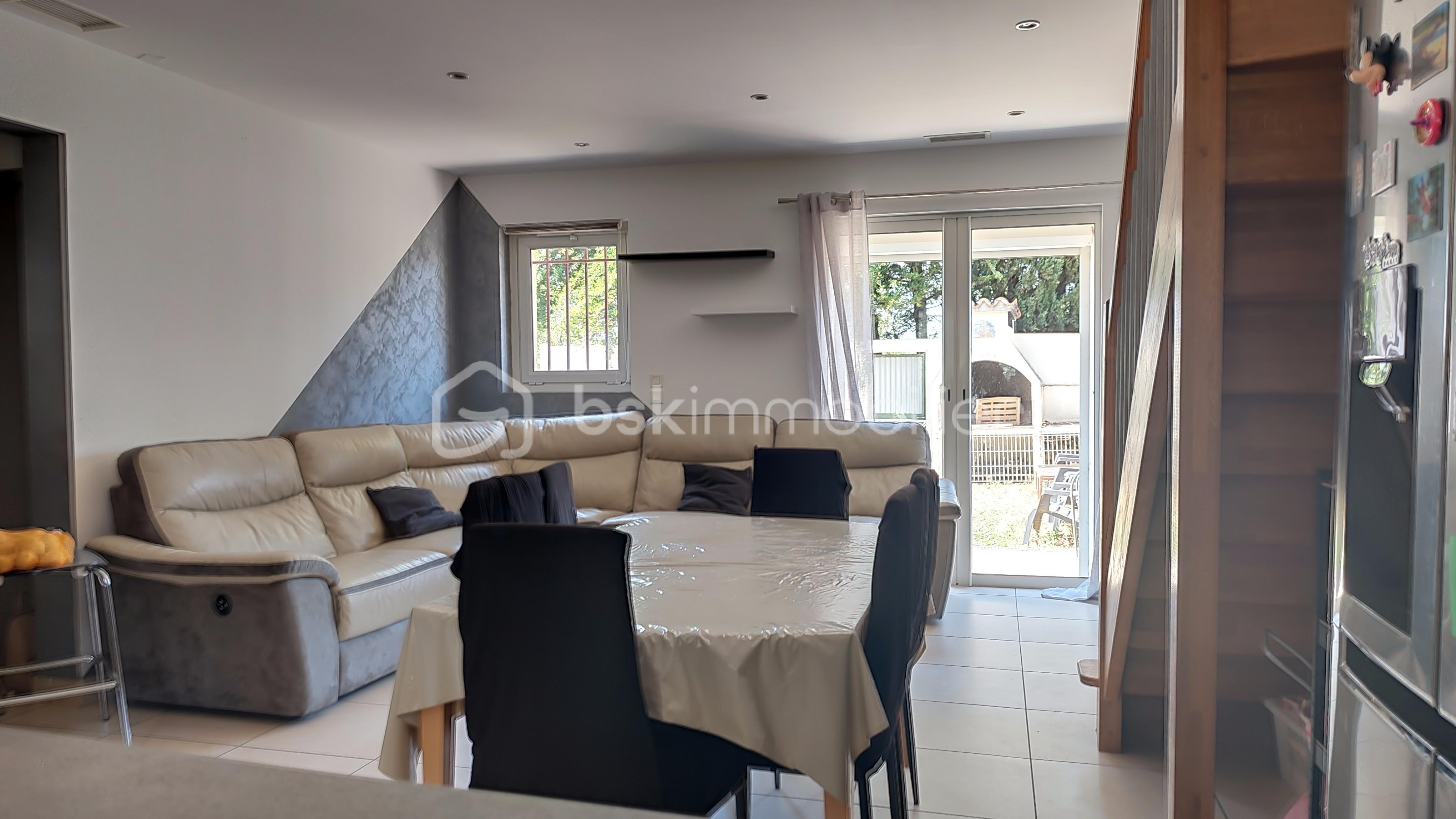 Maison de 101 m² - 0A9AE788-8ABC-9BC4-DBC8-C2FEAB1443A7.jpg