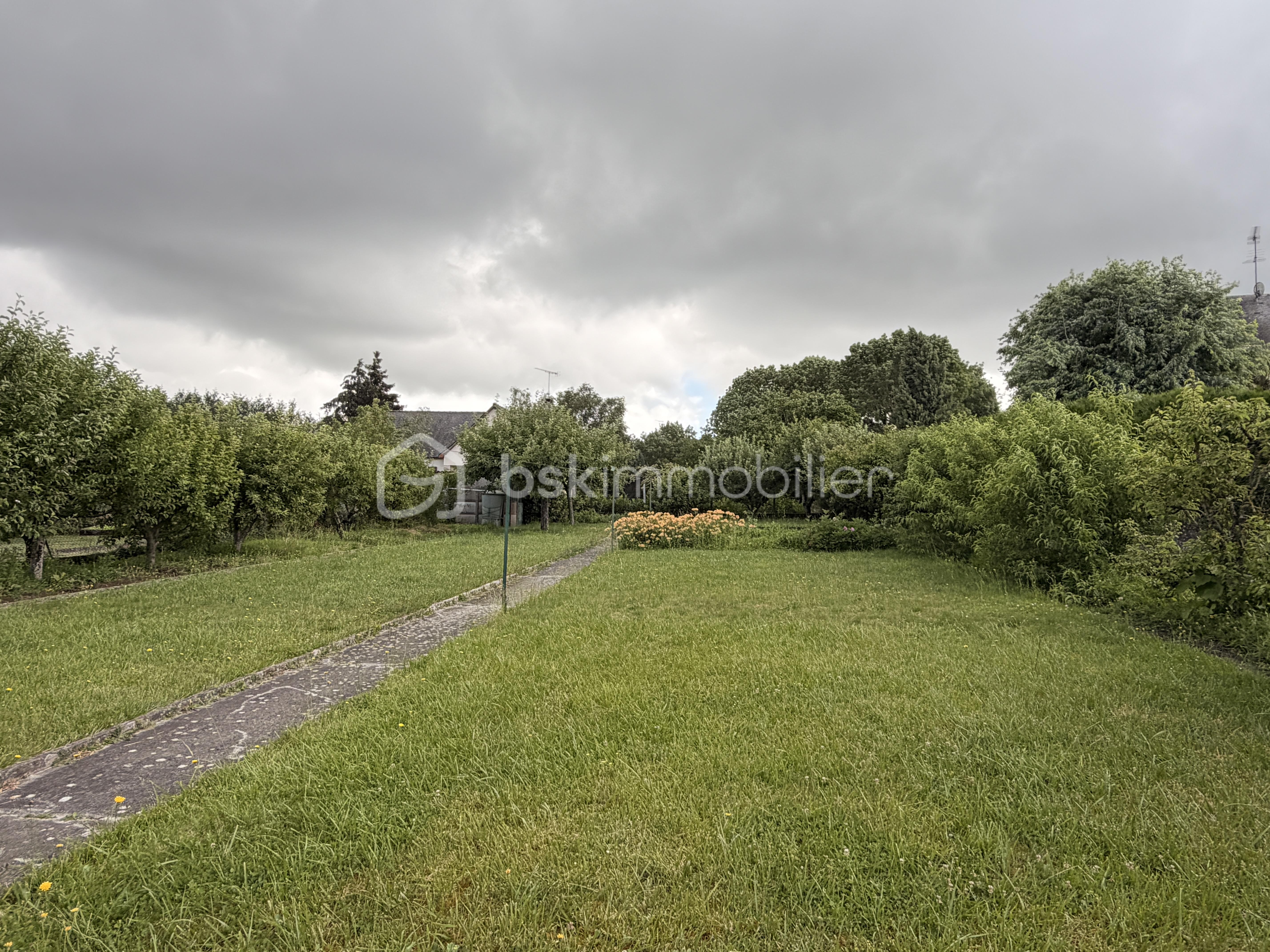 BROSSARD RUE ANJOU IMG_3280.JPG