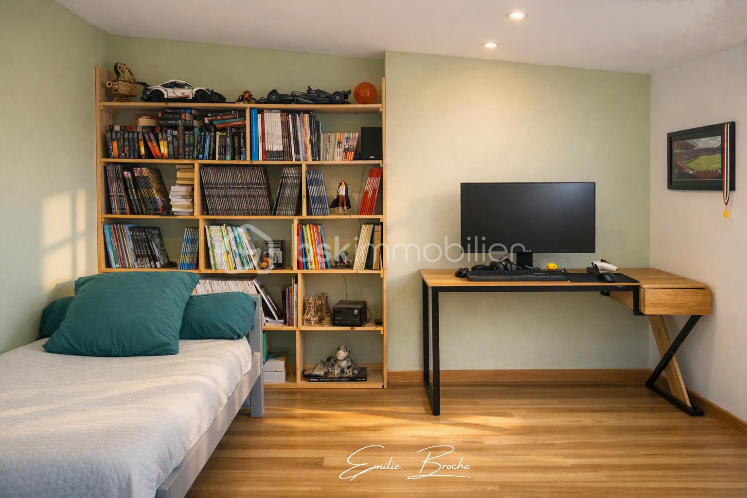 MAISON A VENDRE CHAMARET EMILIE BROCHE 0629326964 (4).png