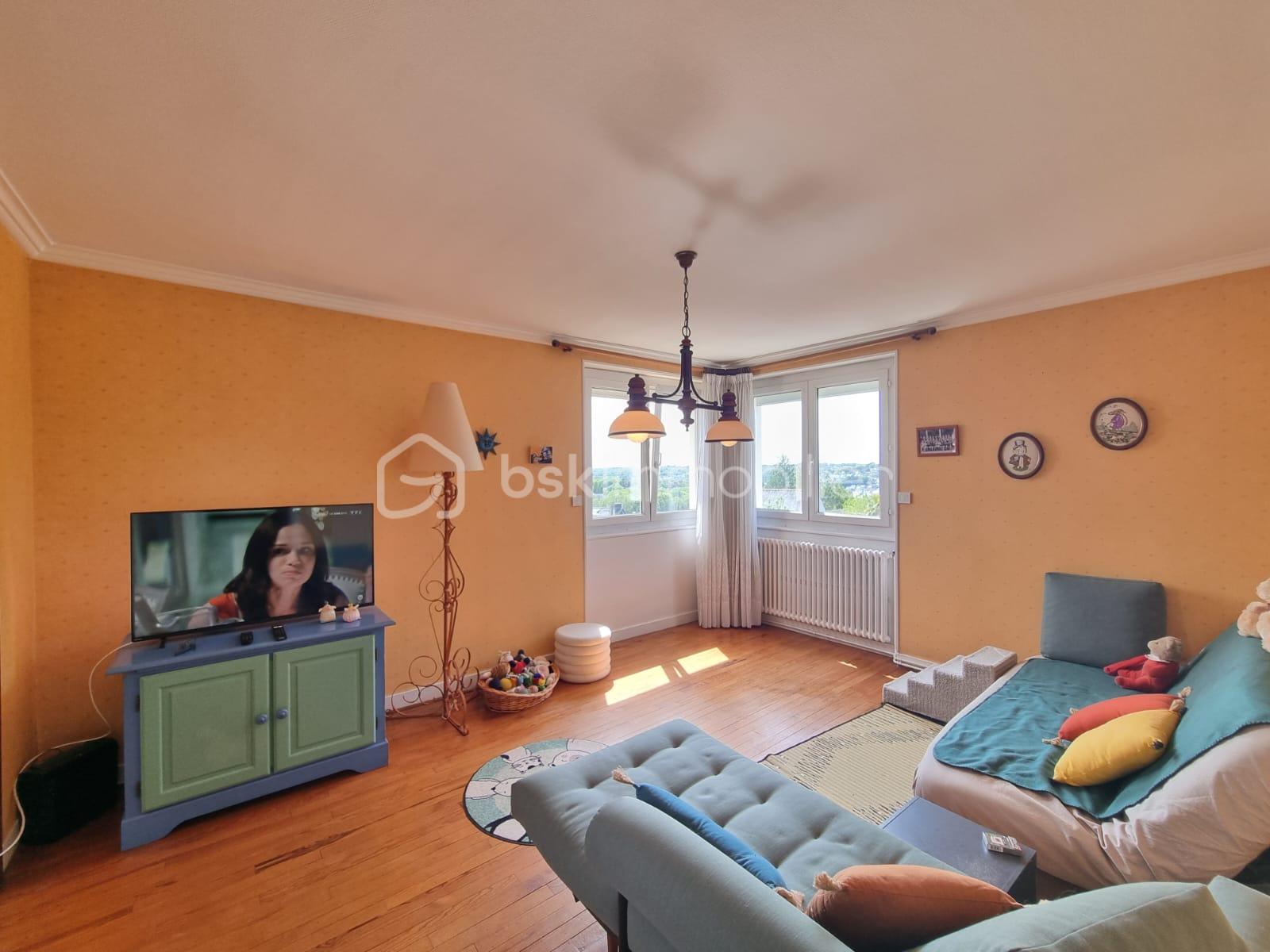 Maison de 91 m² - IMG-20250502-WA0002.jpg