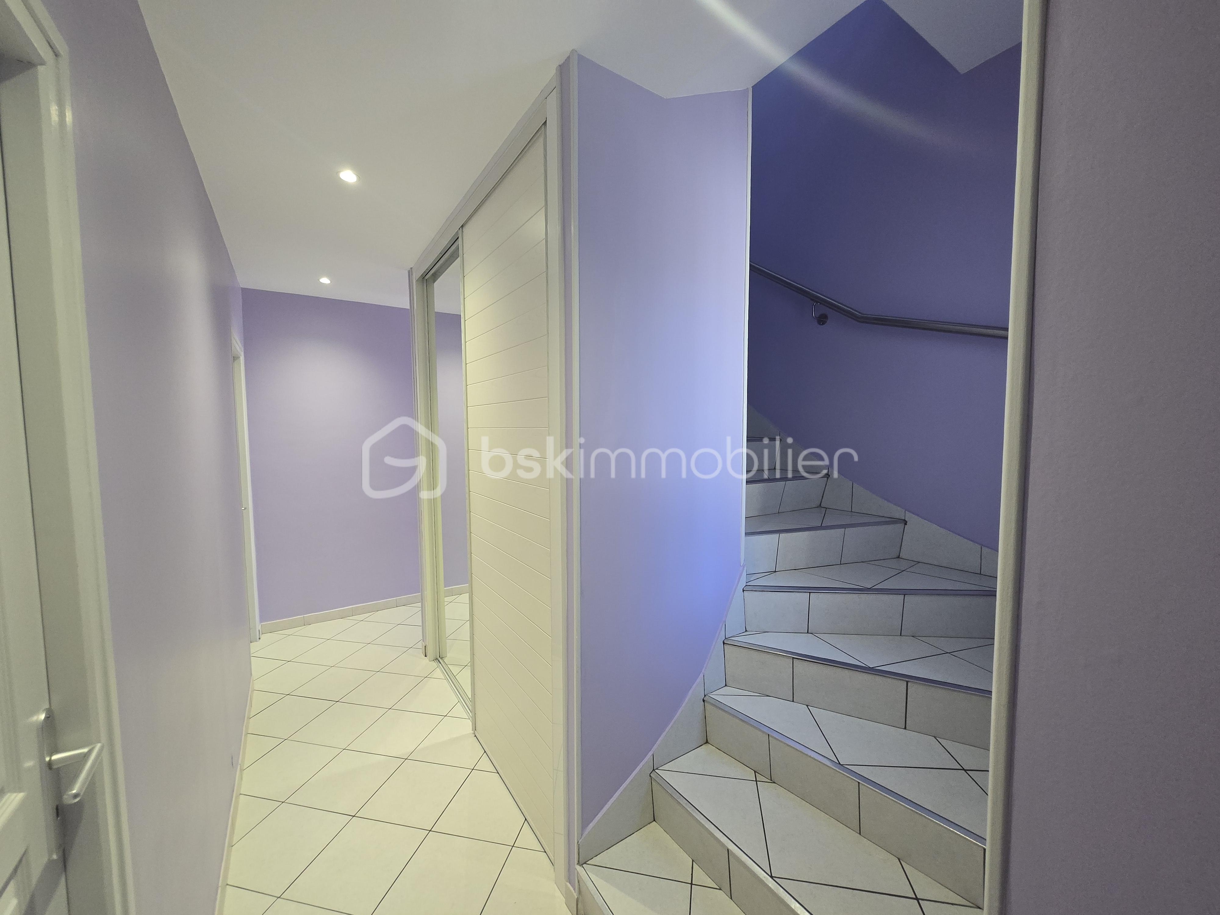 Maison de ville de 199 m² - 20250918_154333.jpg