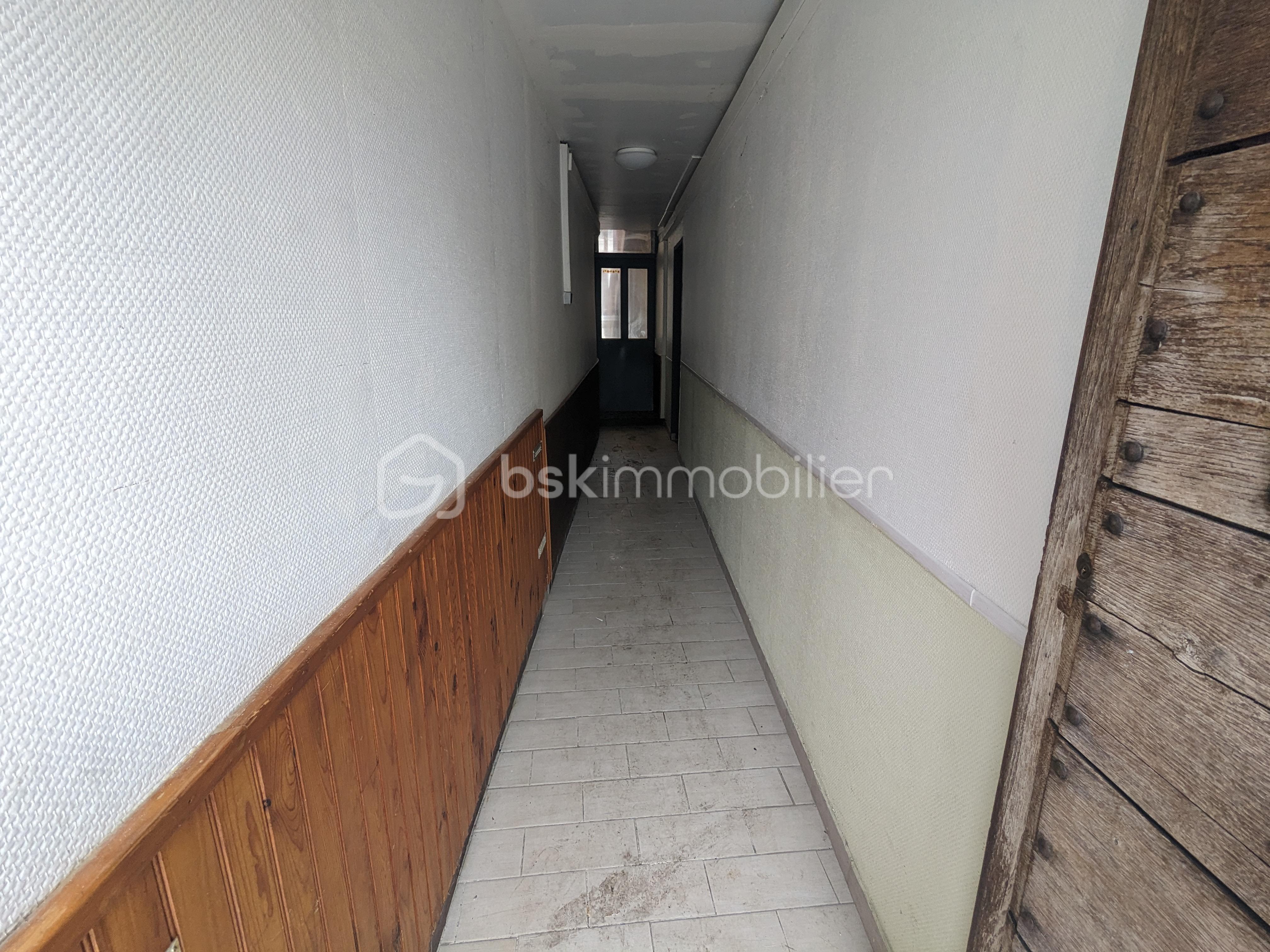 Appartement de 24,50 m² - PXL_20240907_155117399.jpg