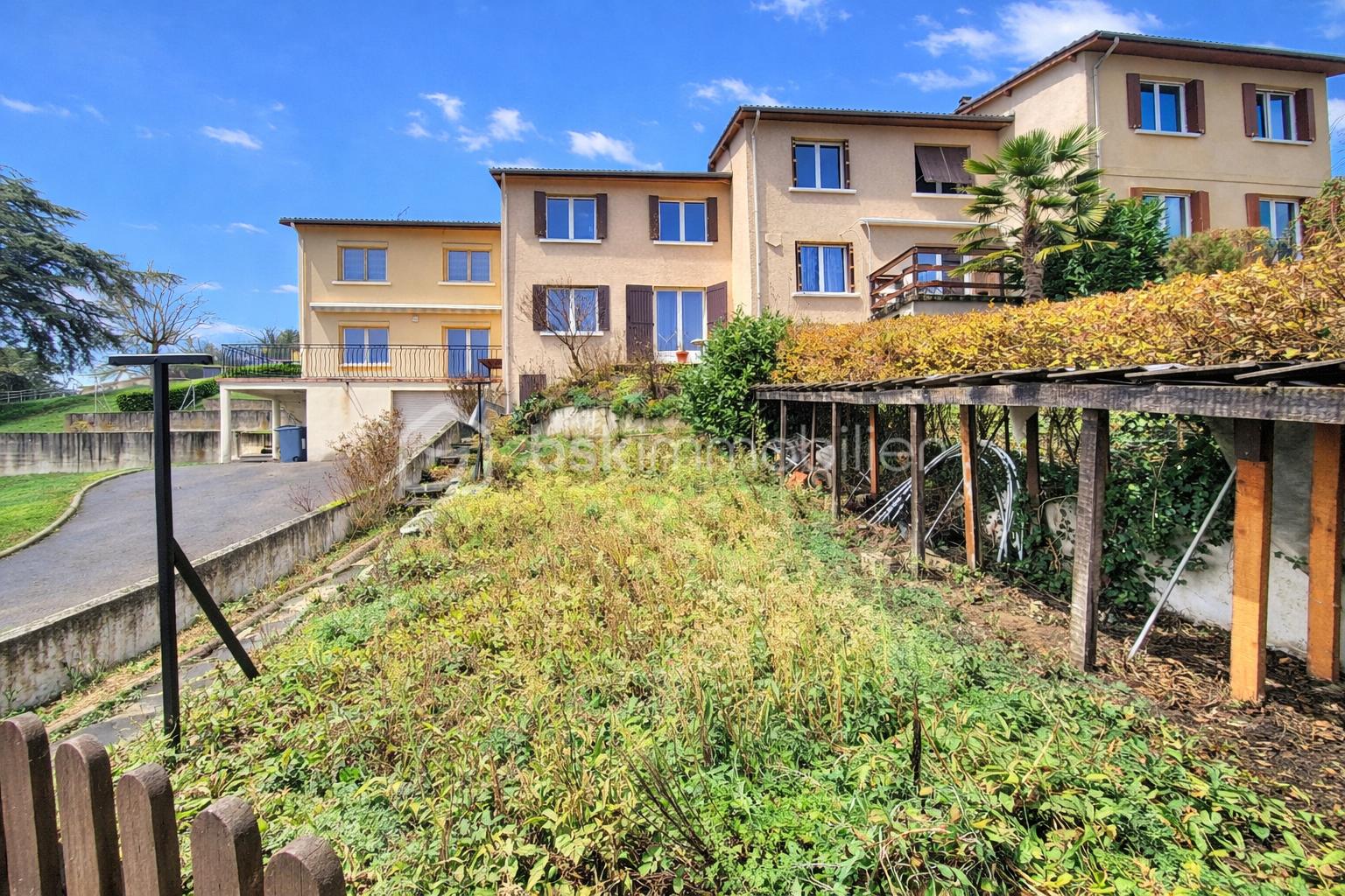 Maison jumelee de 90 m² - 1986.png