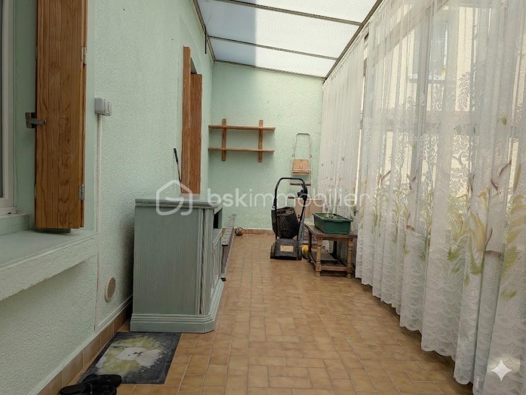 veranda.jpg