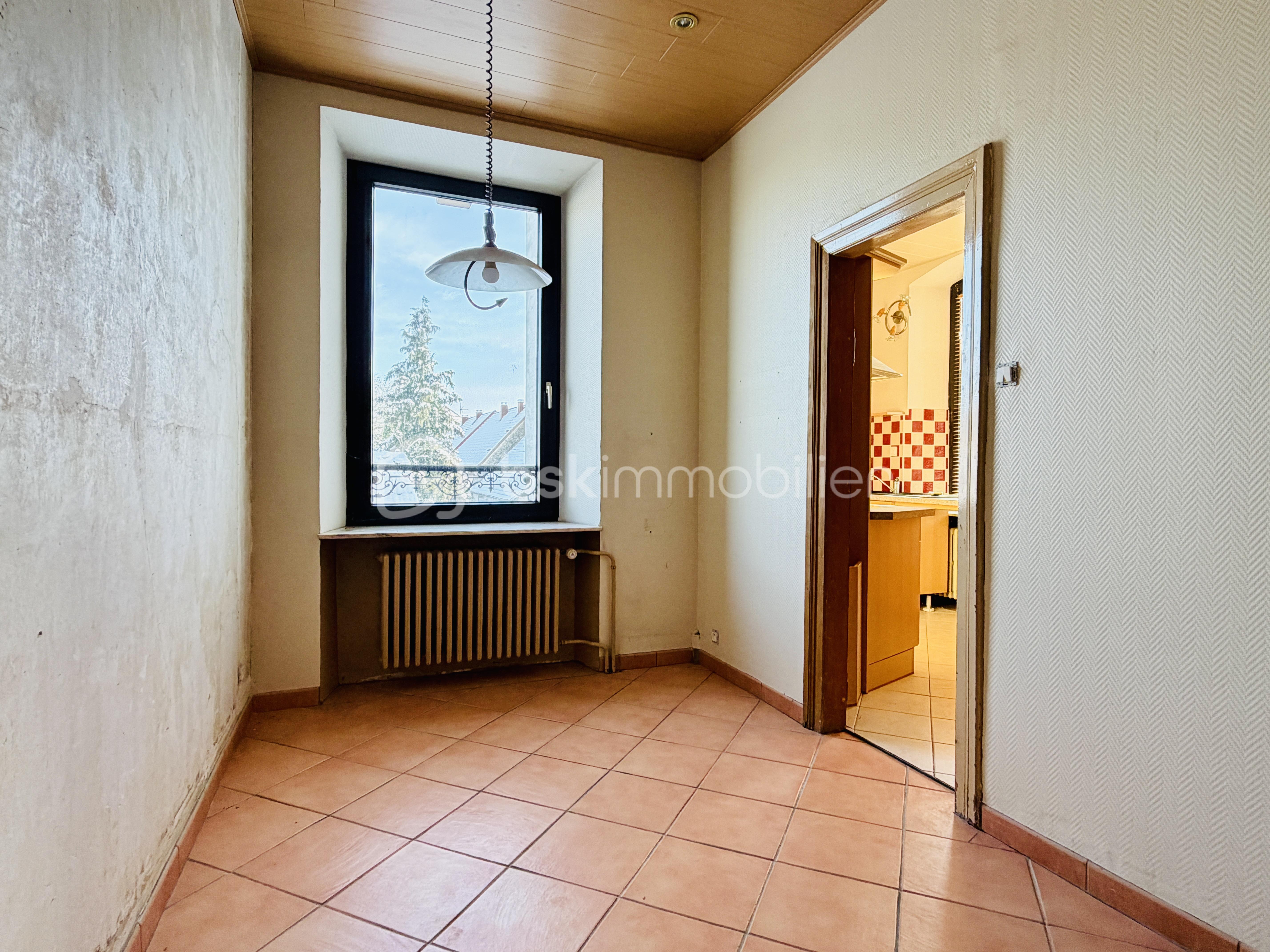 Immeuble mixte de 464 m² - IMG_1560 2.jpg