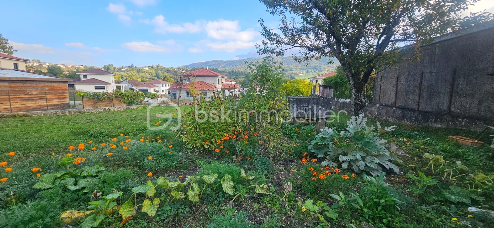 Maison de 235 m² - 9ef02557-4f46-4fe1-bc3f-7adfba794963.jpeg