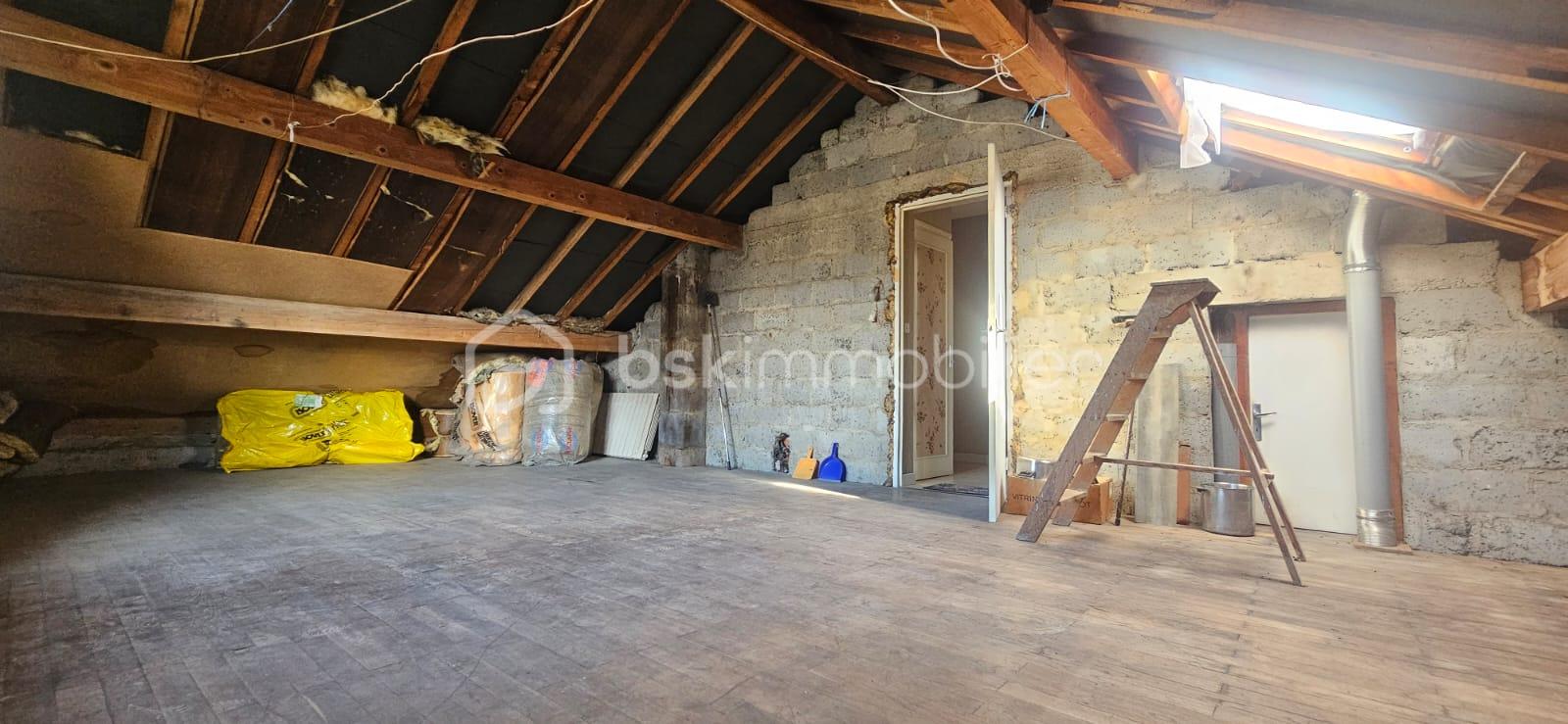 Maison de 235 m² - 7865a0c4-d018-46de-a8e7-3f7f930cdba5.jpeg