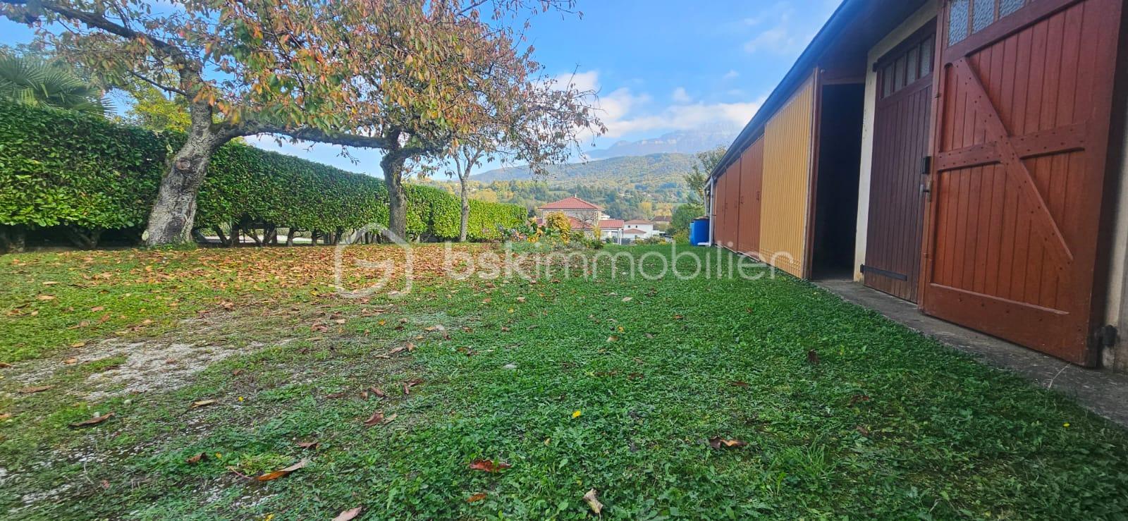 Maison de 235 m² - a3041750-26b2-43ba-bf57-4a6177ad3ab6.jpeg