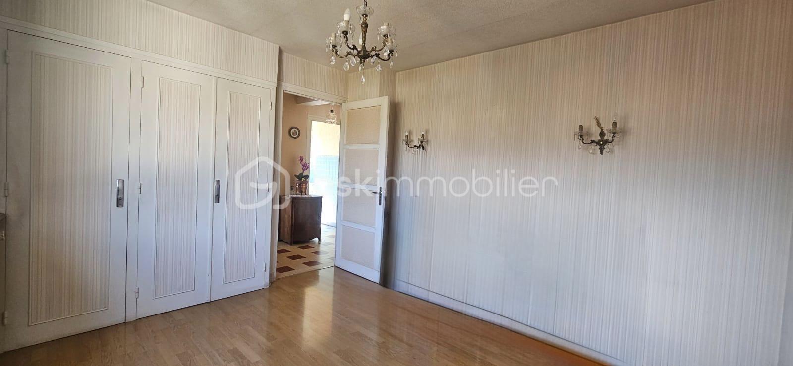 Maison de 235 m² - fb3e3b34-c767-4588-a978-ff0345965060.jpeg