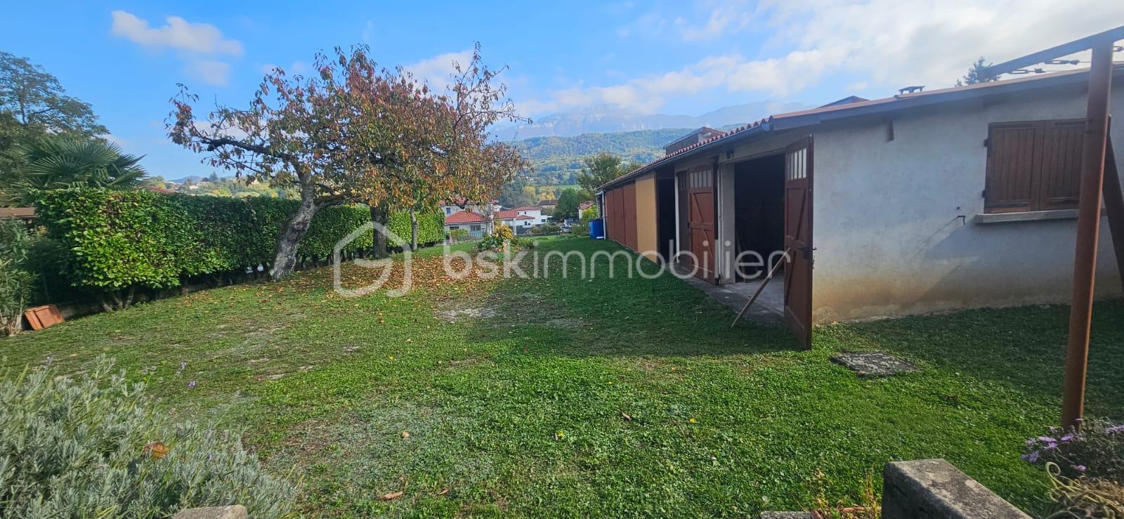 Maison de 235 m² - d5b716b8-145b-46b0-ba79-9f44cb6d358d.jpeg