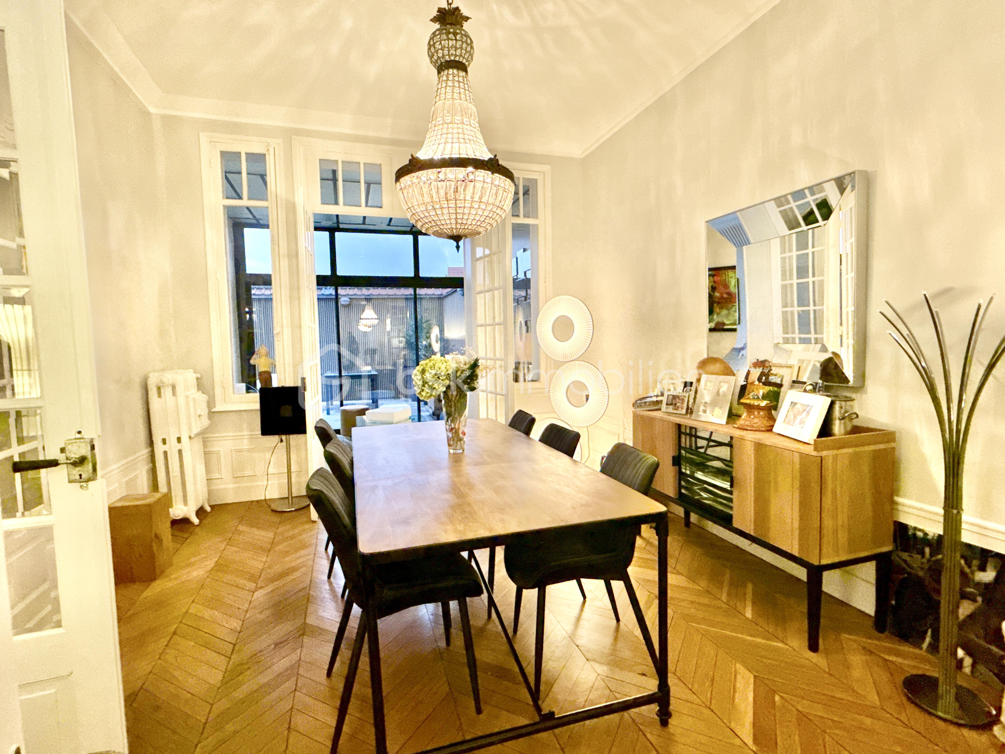 Maison de 200 m² - DJI_20251121_170714_201.jpg