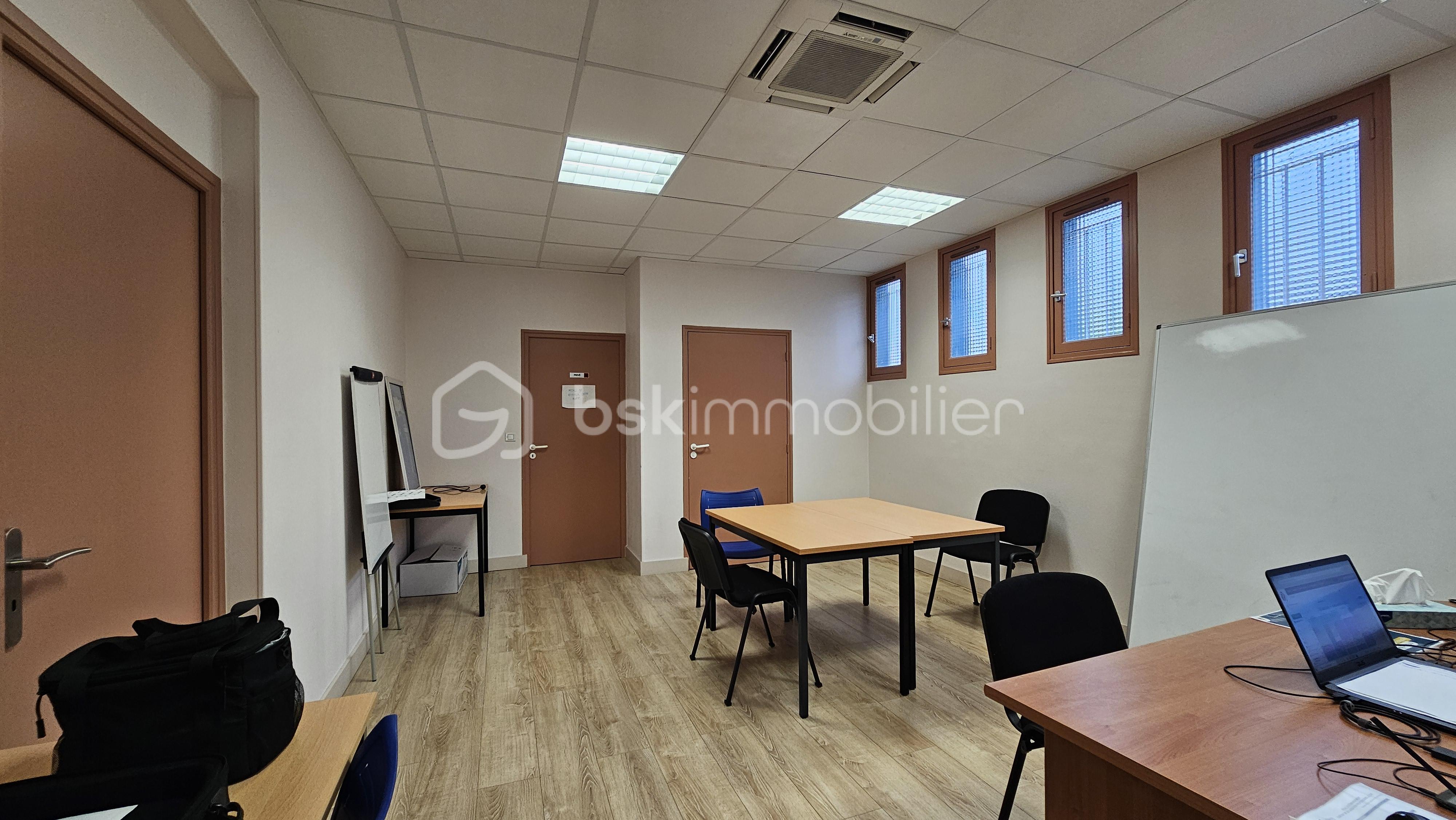 Local commercial de 108,03 m² - 20251028_153411.jpg