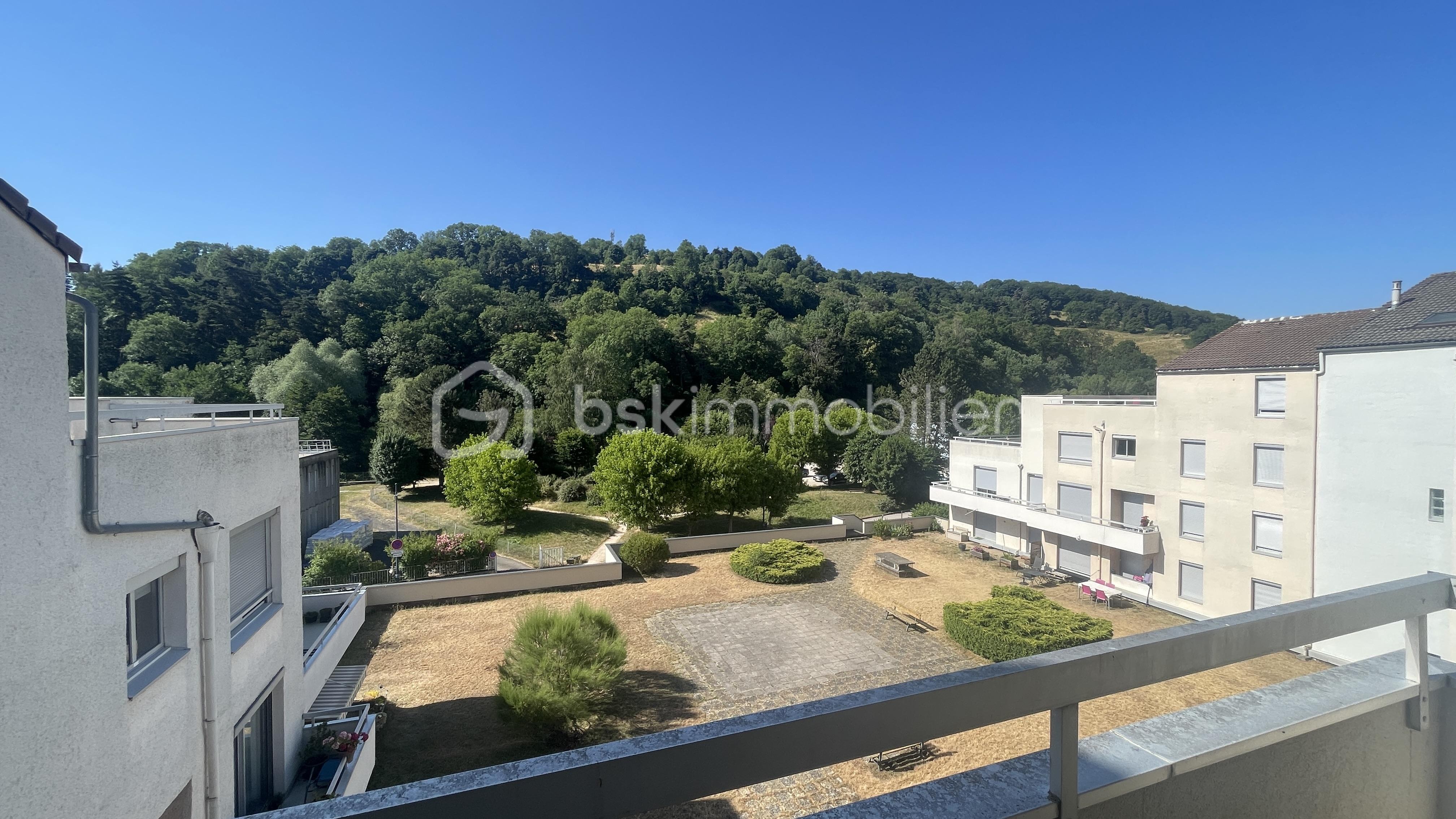 Appartement 3 pièces 50 m² · à Saint-Flour · 49,6 m² · 110 000 €