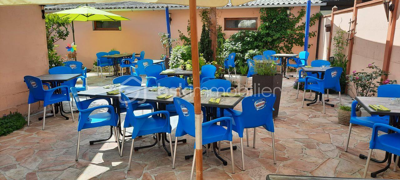 Fonds de commerce - PHOTO-2025-10-25-10-09-51.jpg