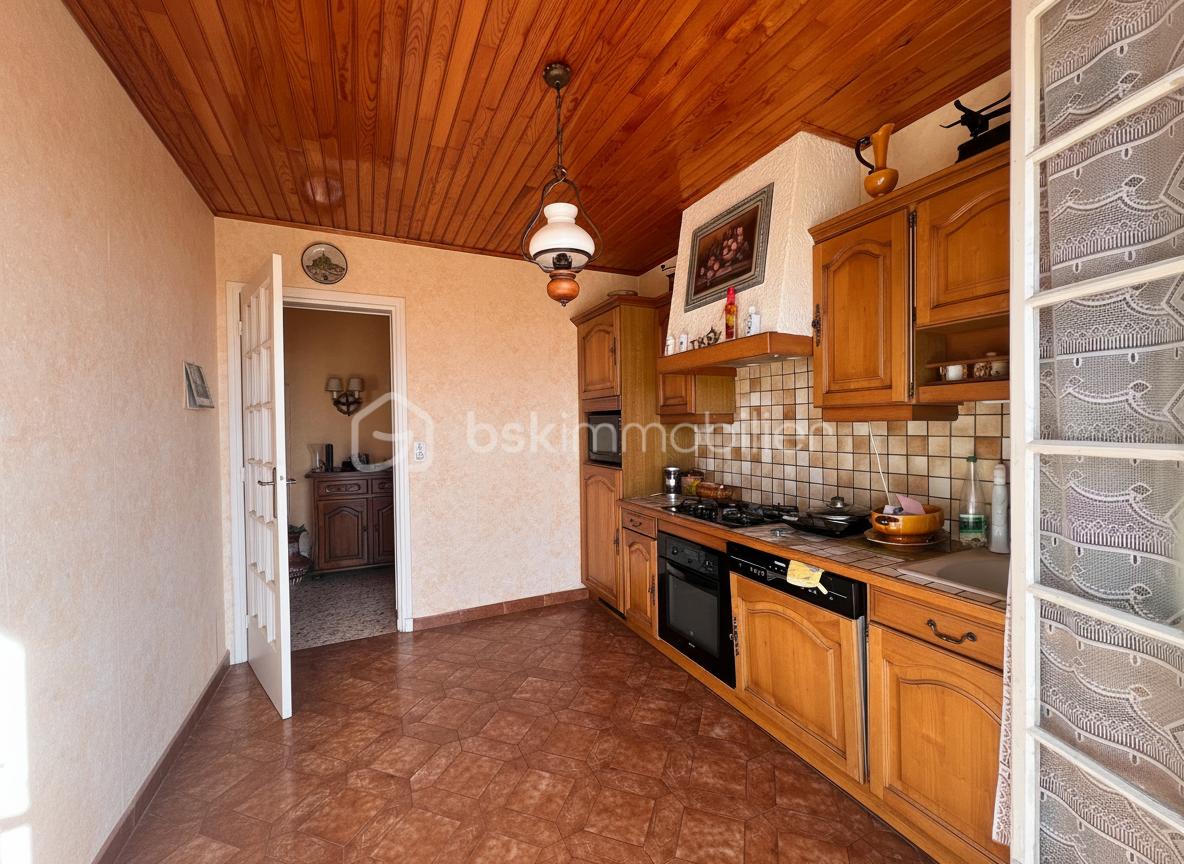 Cuisine 1er vue 2.jpg