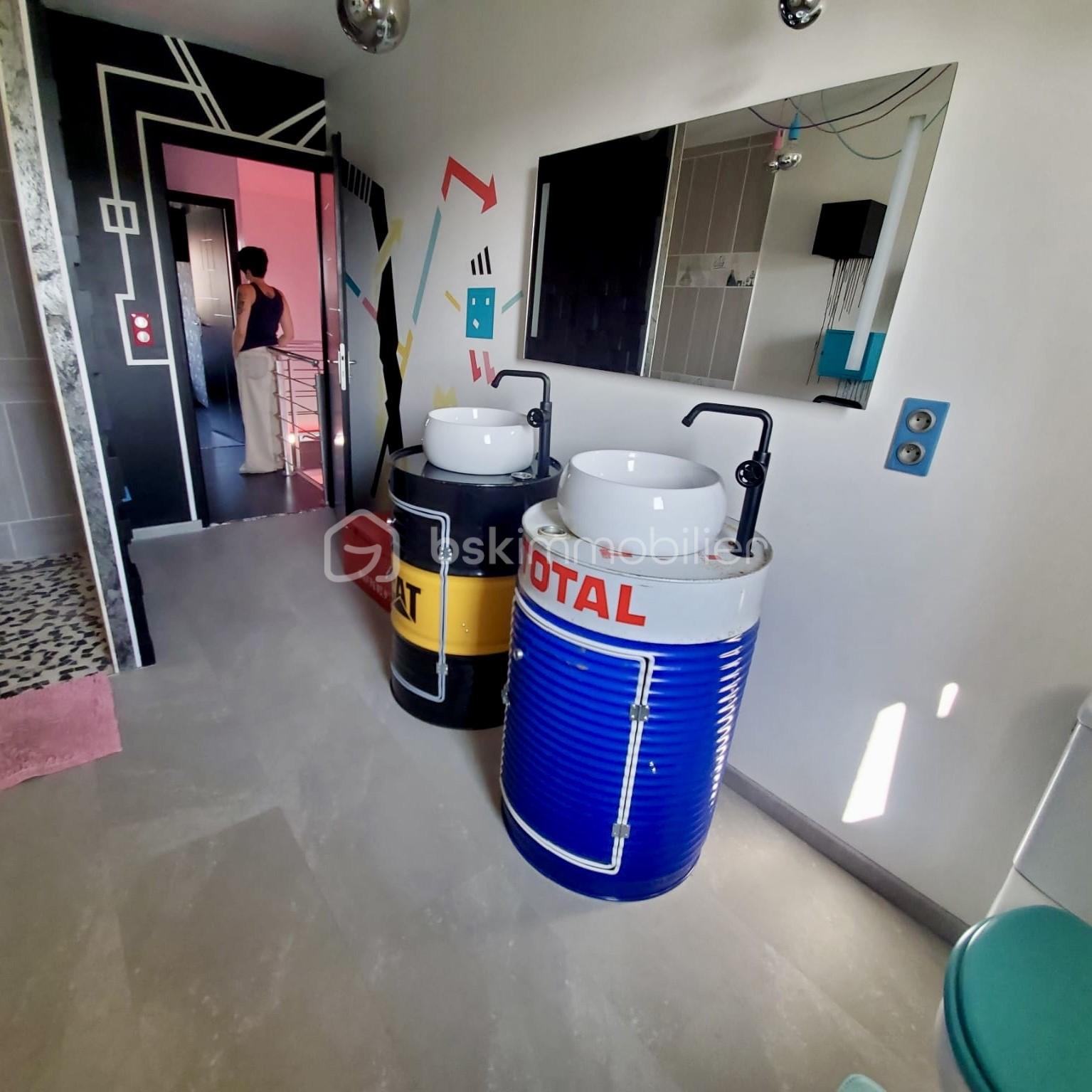 Maison de 330 m² - SDB.jpg