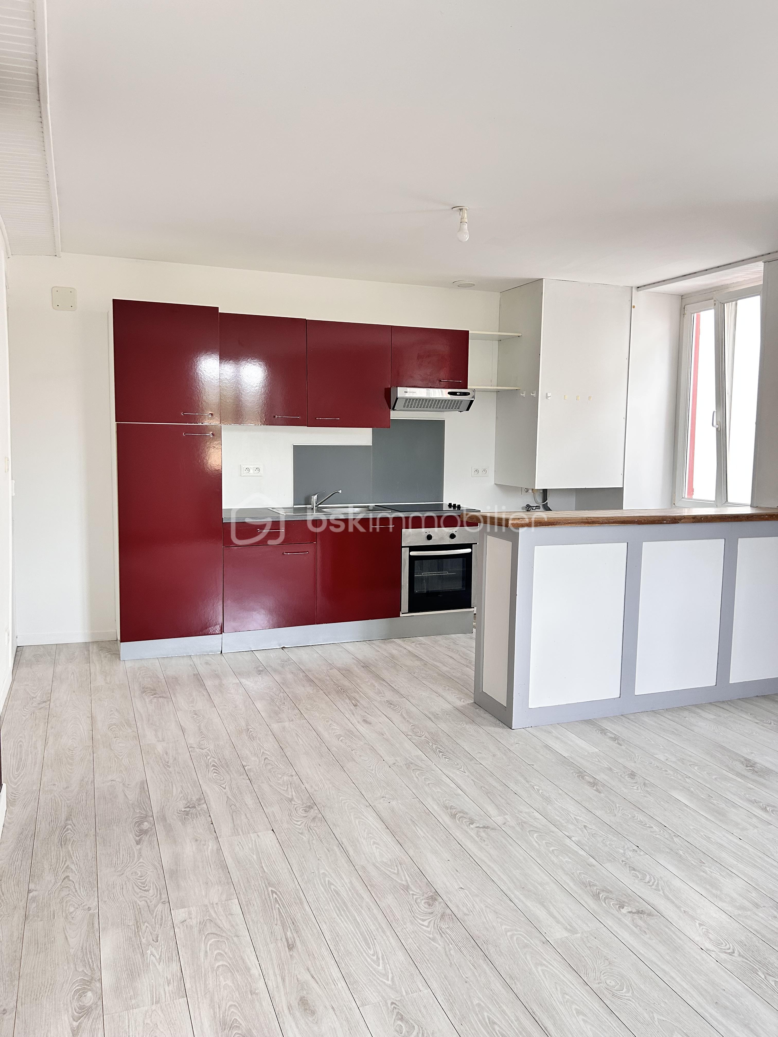Appartement 4 pièces 80 m² · à Cambo-les-Bains · 80 m² · 215 000 €