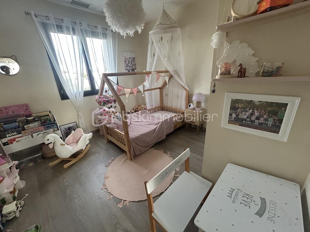 Maison de 145 m² - 9A33E396-51C7-4673-AE3E-7CCB15B7997B_1_105_c.jpeg