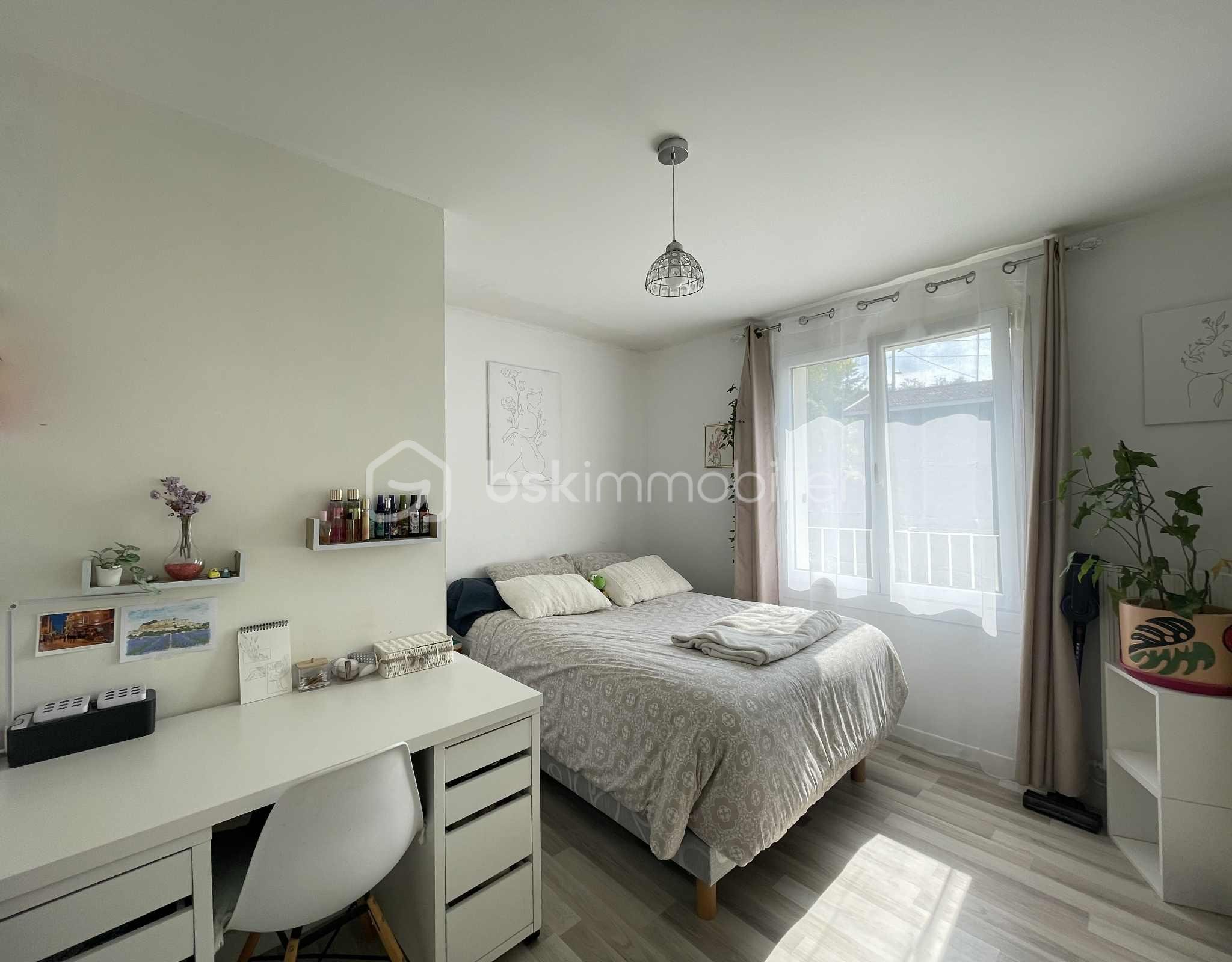 Propriete de 275 m² - chambre 2.jfif