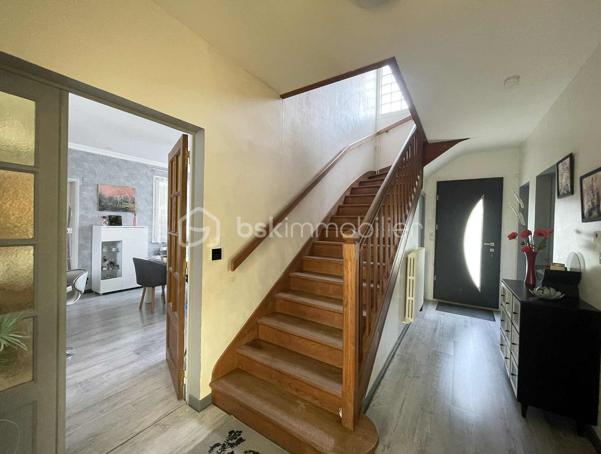 Propriete de 275 m² - entrée .jfif