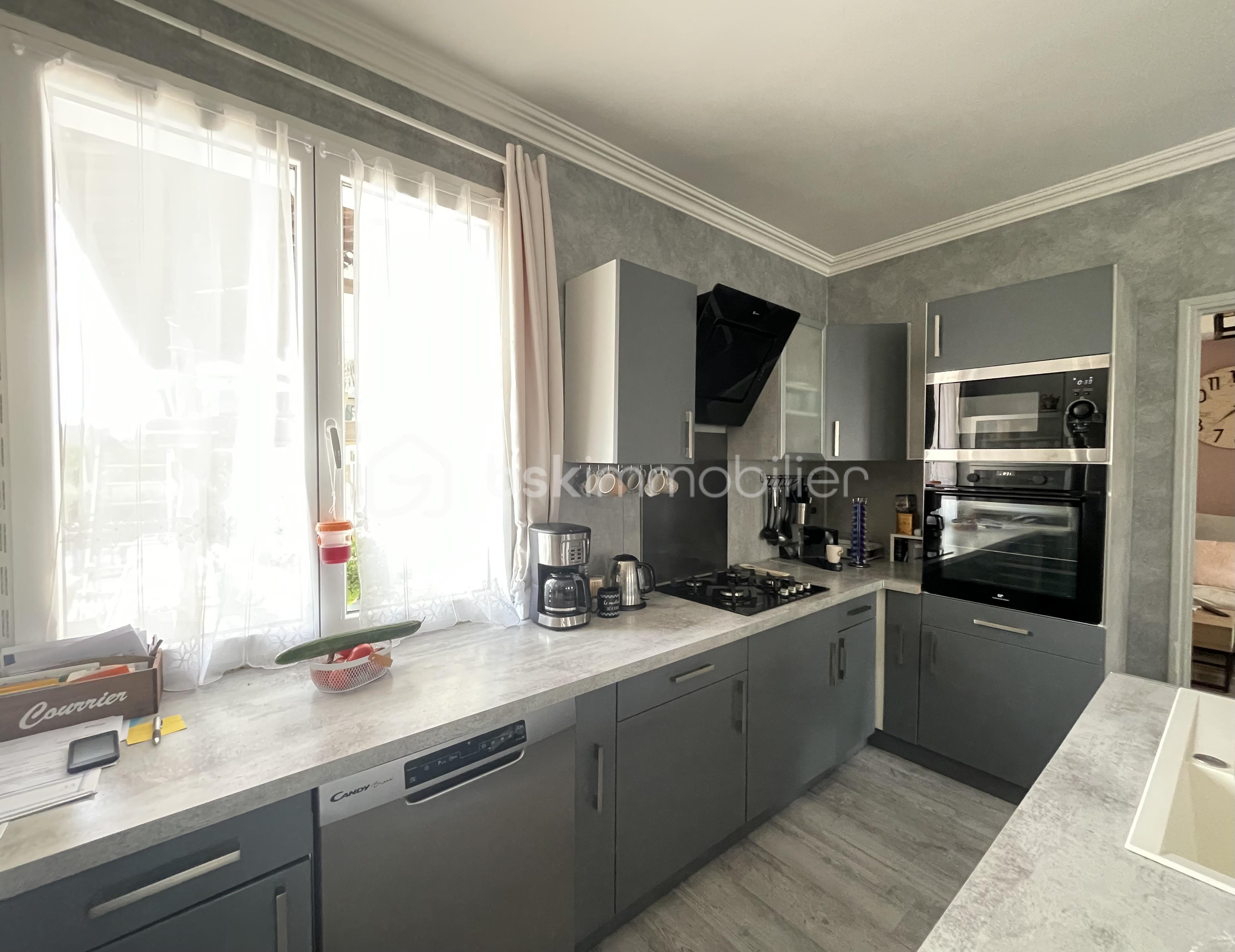 Propriete de 275 m² - cuisine 2.jpg