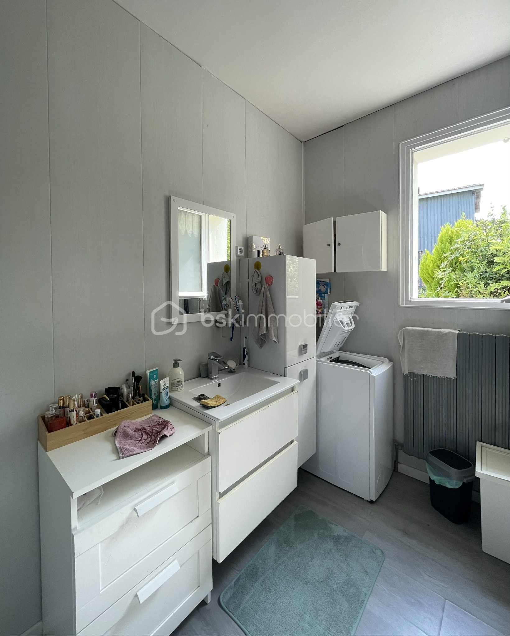 Propriete de 275 m² - salle eau.jfif