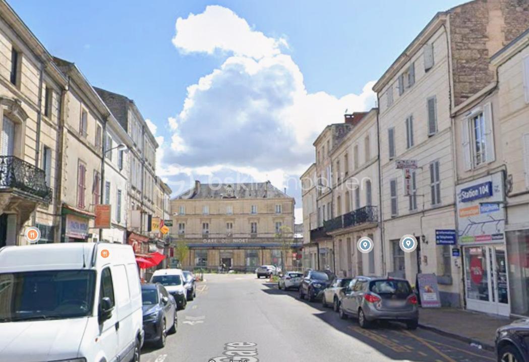 Local commercial 19 pièces 336 m² · à Niort · 336 m² · 335 000 €