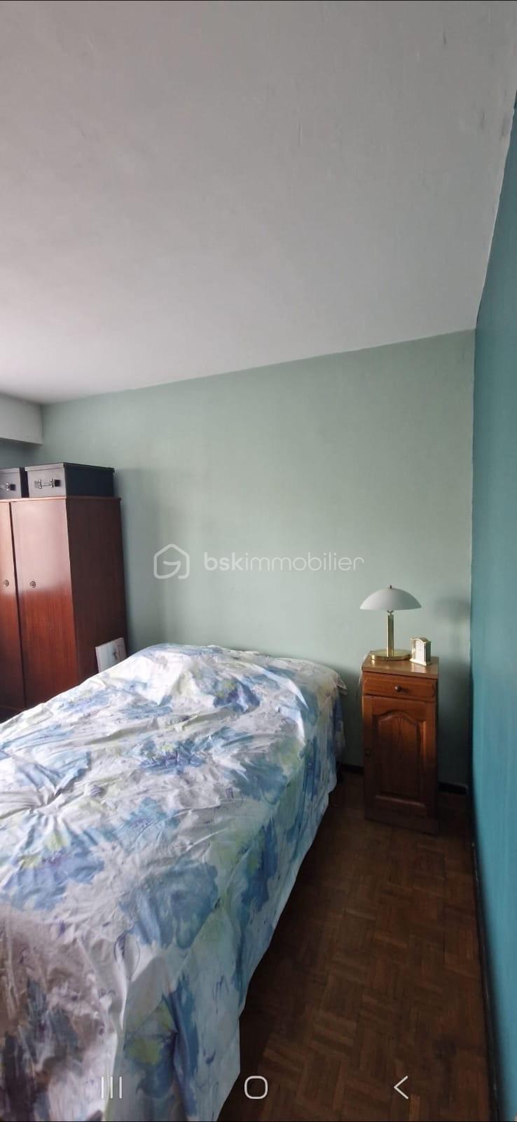 Appartement de 63,10 m² - thumbnail_684d8e2c-5d86-4c8b-8e2b-2094afd83169.jpg