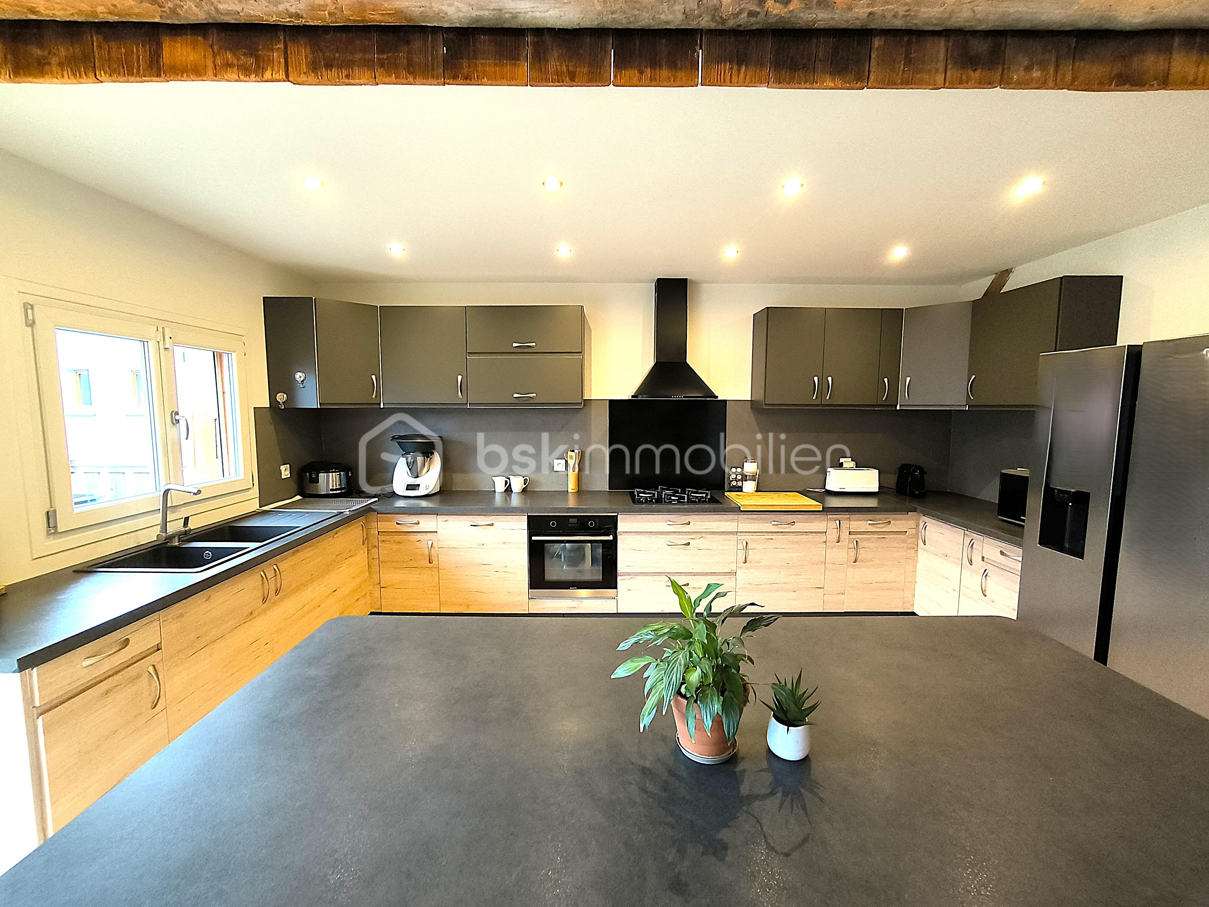 Maison de 270 m² - IMG_20251118_095947 NEW.jpg