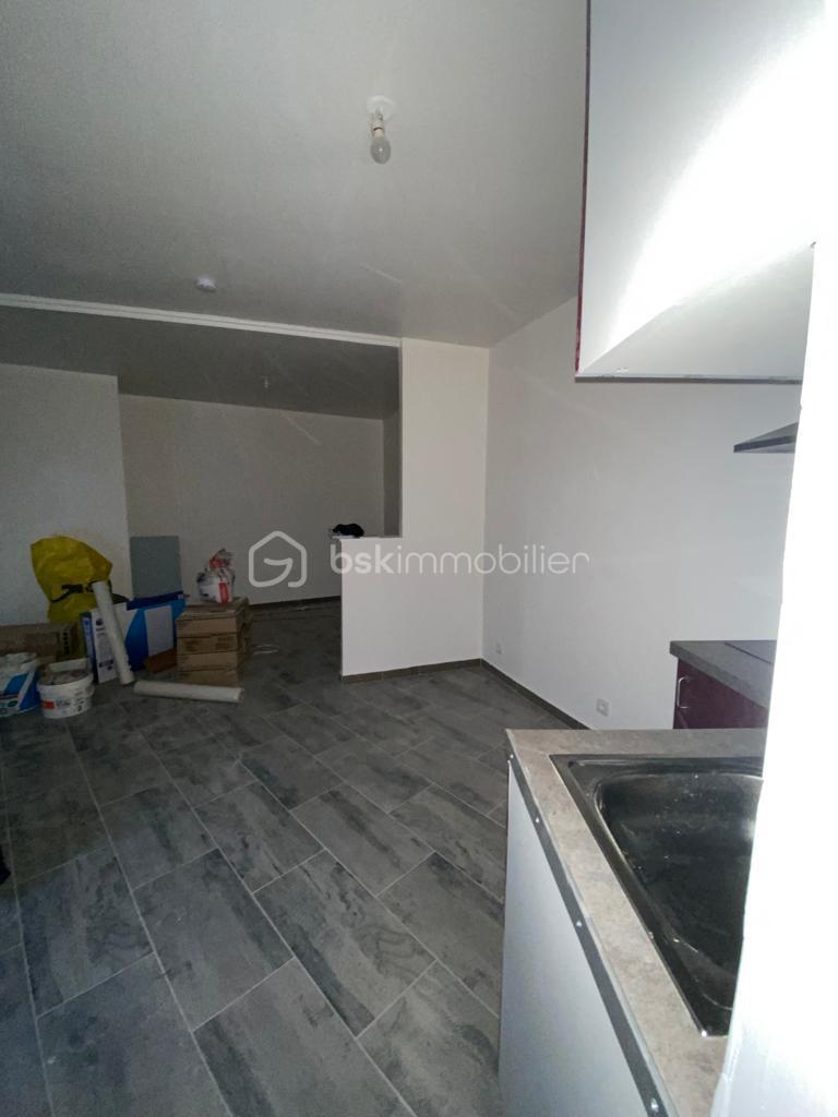 Immeuble mixte de 265 m² - IMG-20260129-WA0008.jpg