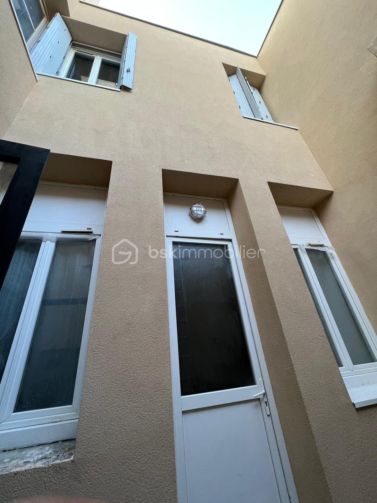 Immeuble mixte de 265 m²